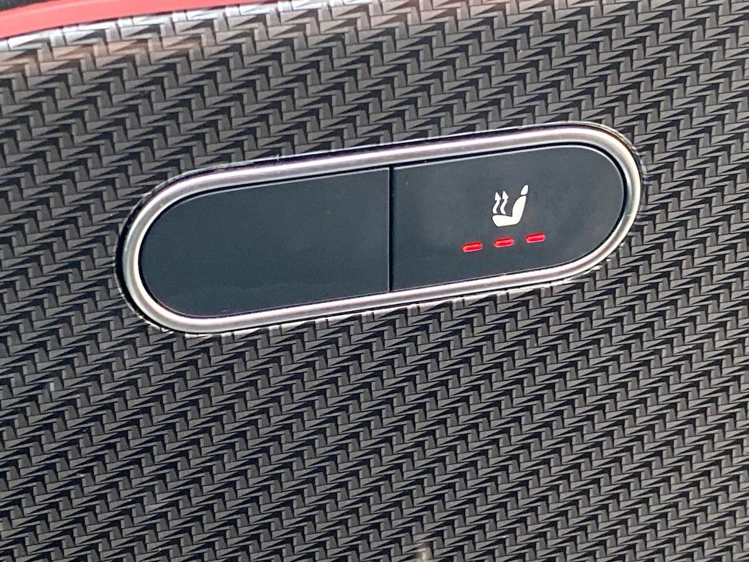 Used Mercedes-Benz GLB 2024 for sale - 76497288: Photo 30