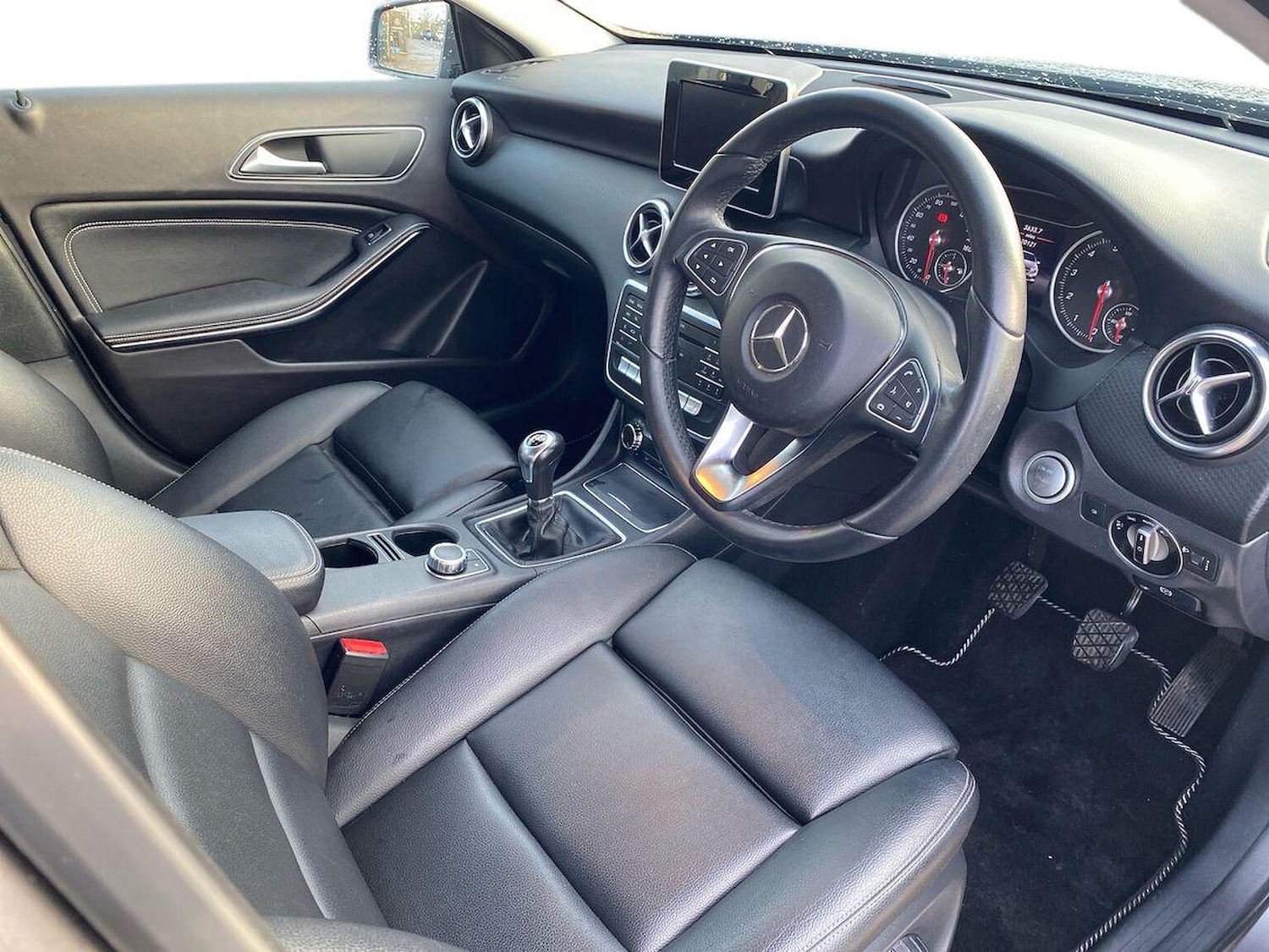 Used Mercedes-Benz A-Class 2018 for sale - 77024314: Photo 17