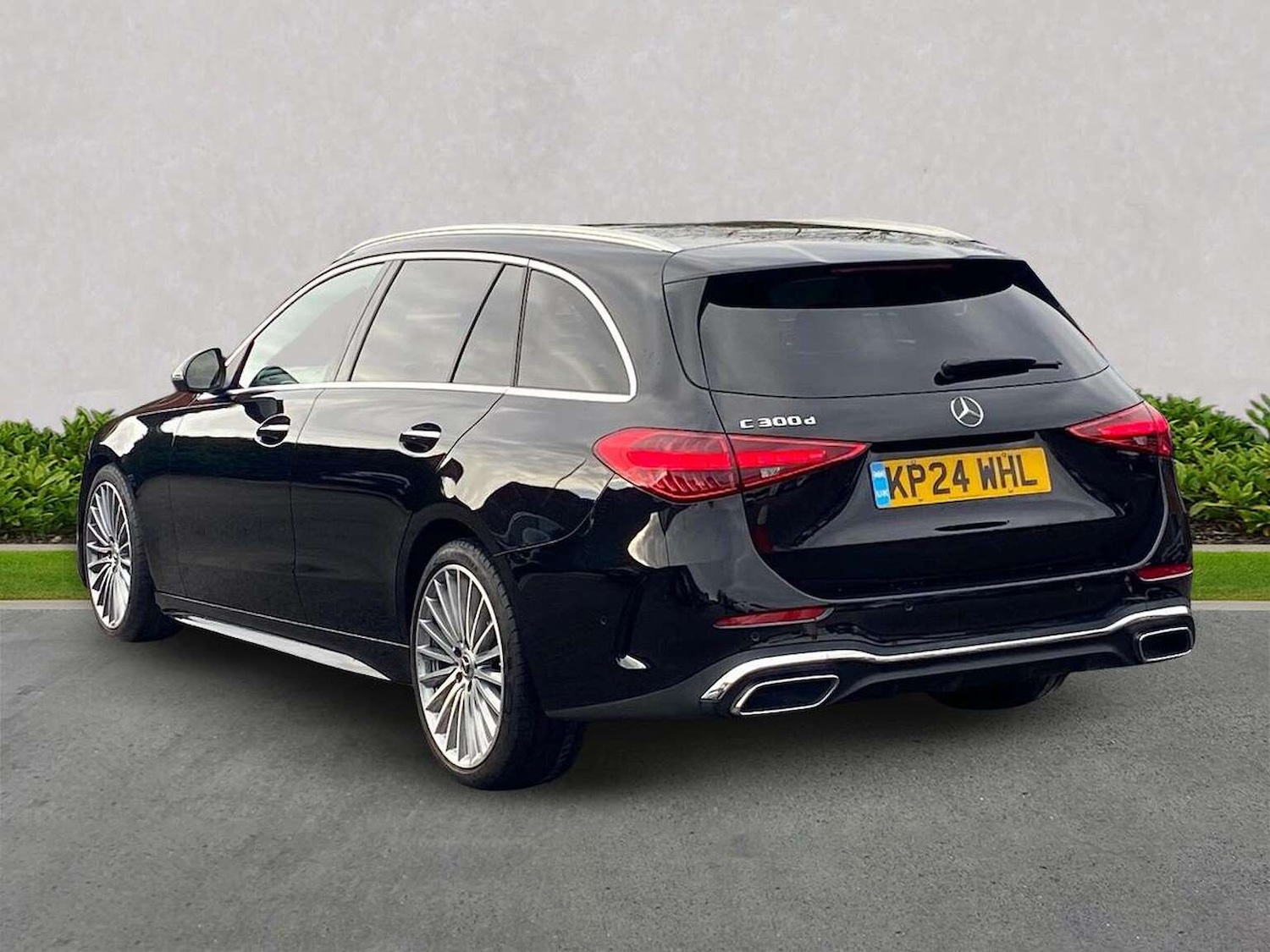 Used Mercedes-Benz C Class 2024 for sale - 77796965: Photo 2