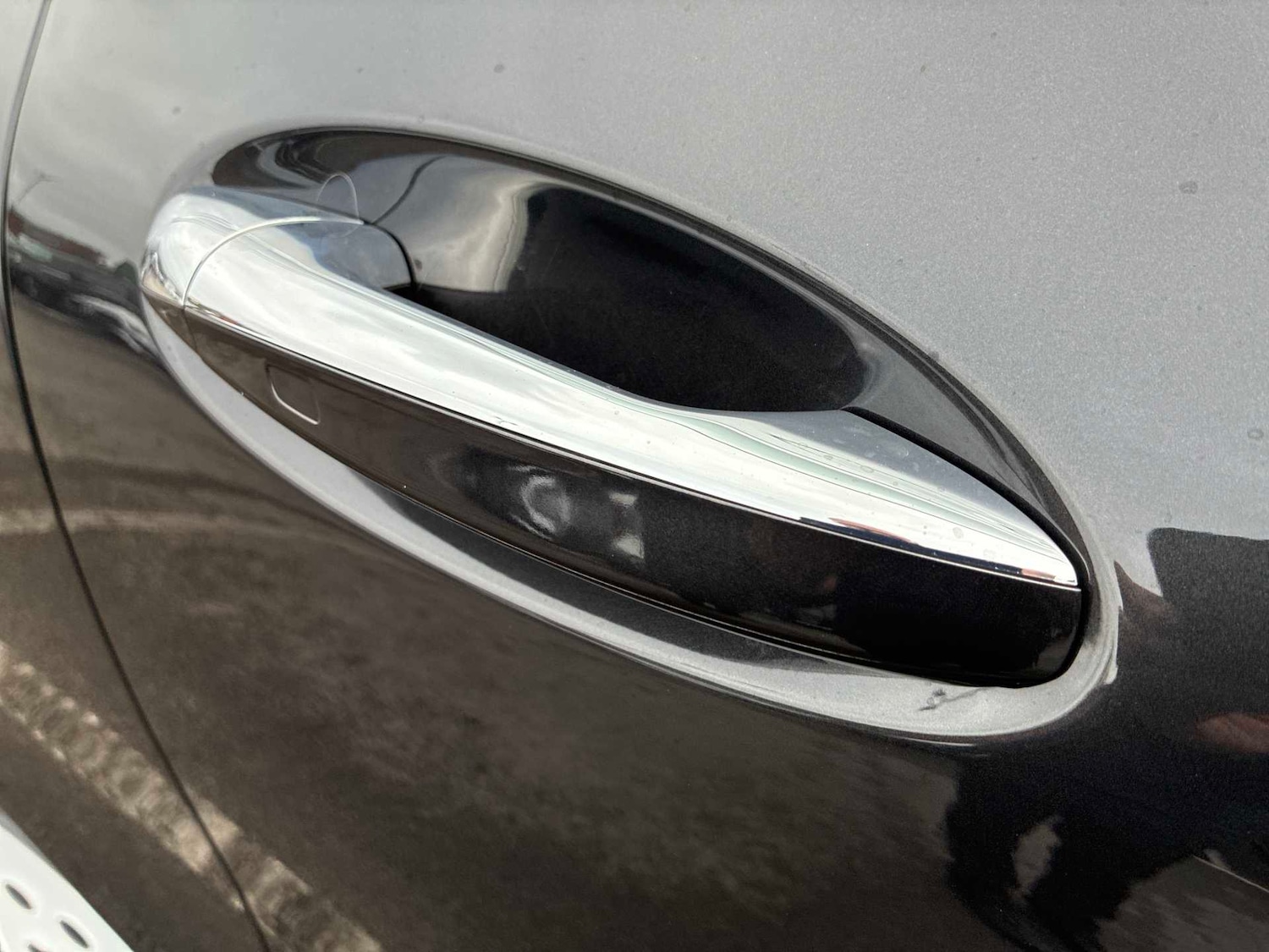 Used Mercedes-Benz EQC 2023 for sale - 77830495: Photo 29