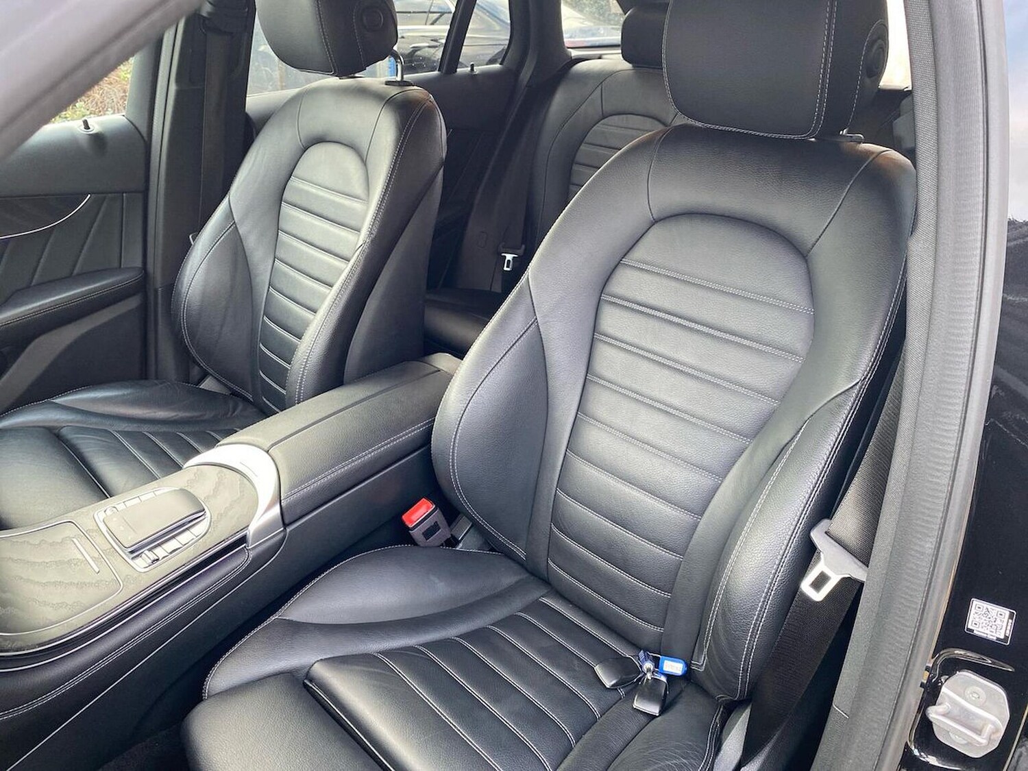 Used Mercedes-Benz GLC 2020 for sale - 76594913: Photo 39