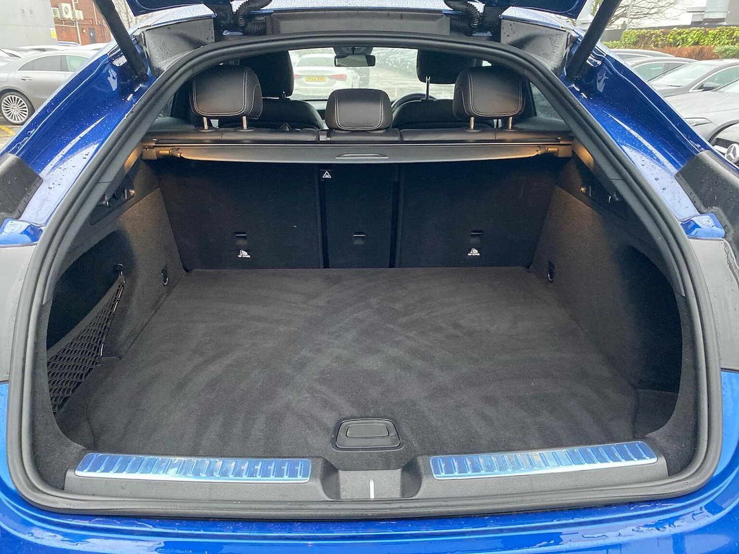 Used Mercedes-Benz GLC 2023 for sale - 76945888: Photo 17