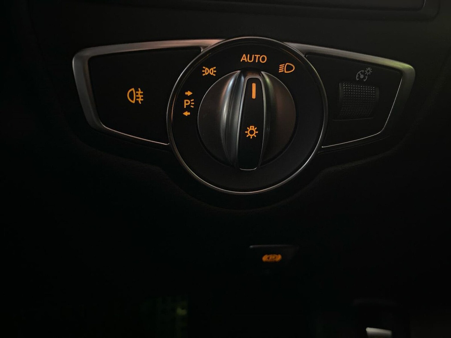 Used Mercedes-Benz GLC 2023 for sale - 76945888: Photo 22