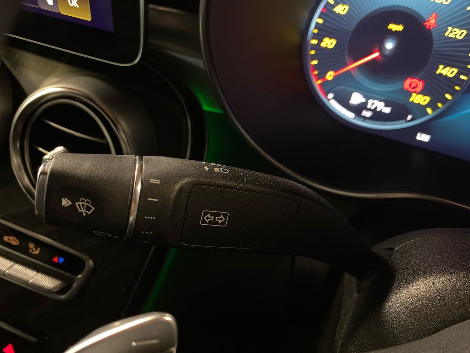 Used Mercedes-Benz GLC 2023 for sale - 76945888: Photo 28