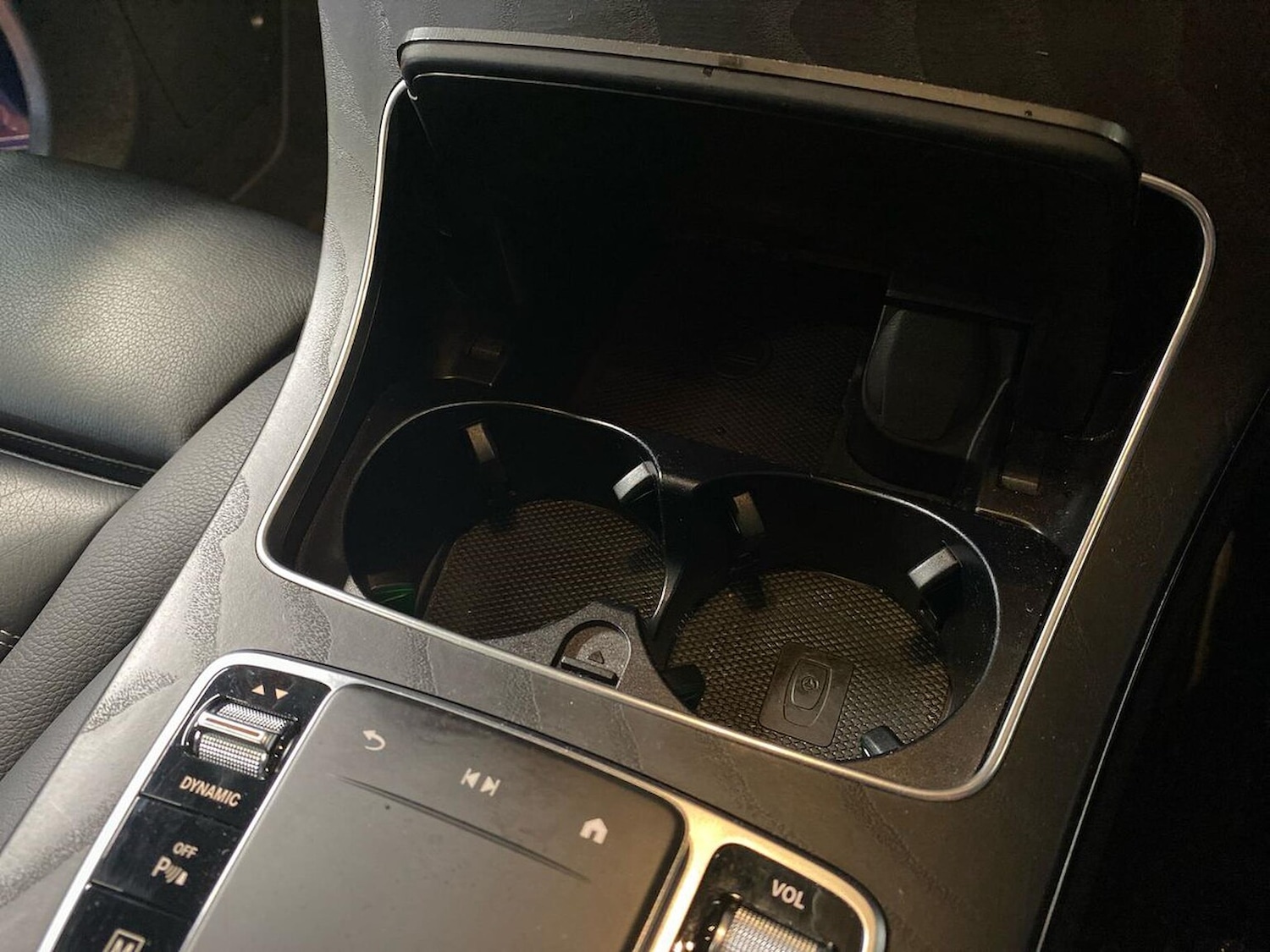 Used Mercedes-Benz GLC 2023 for sale - 76945888: Photo 32