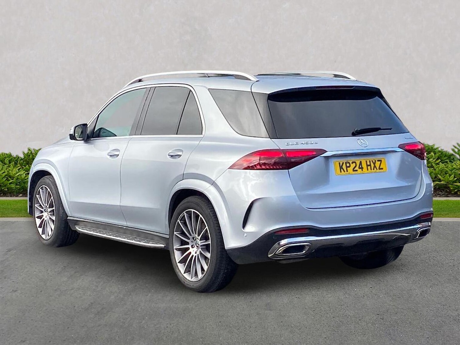 Used Mercedes-Benz GLE 2024 for sale - 76437266: Photo 2