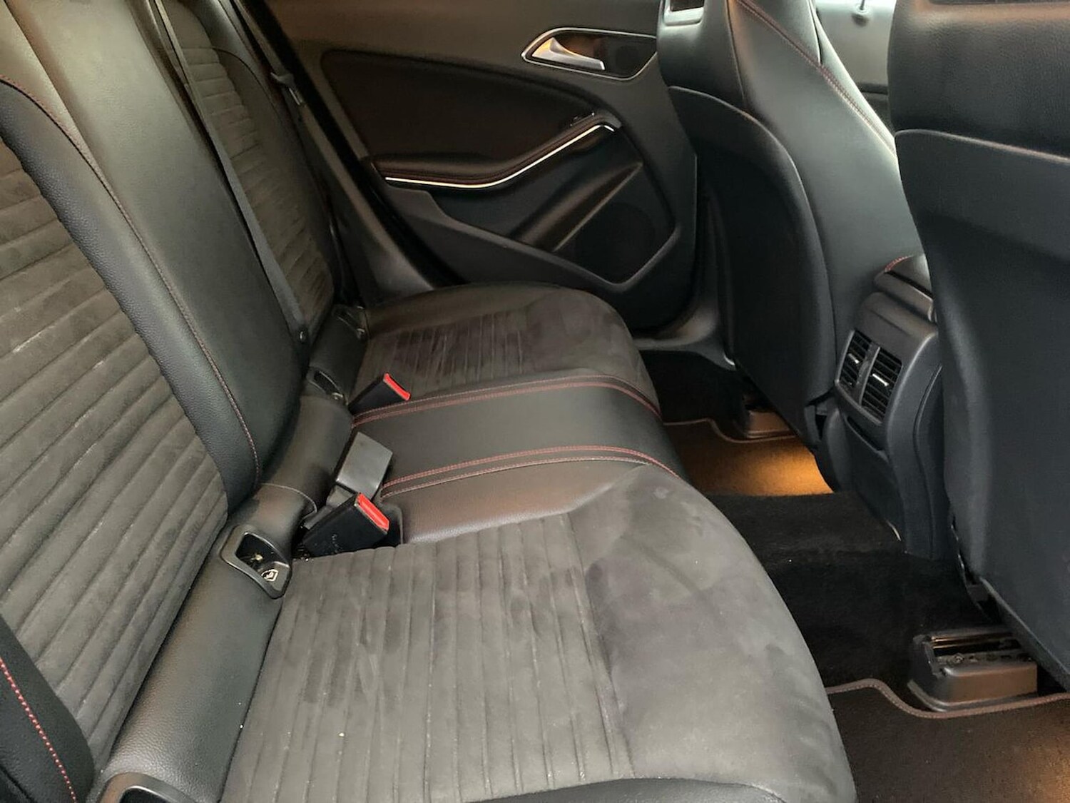 Used Mercedes-Benz CLA 2016 for sale - 76611605: Photo 16