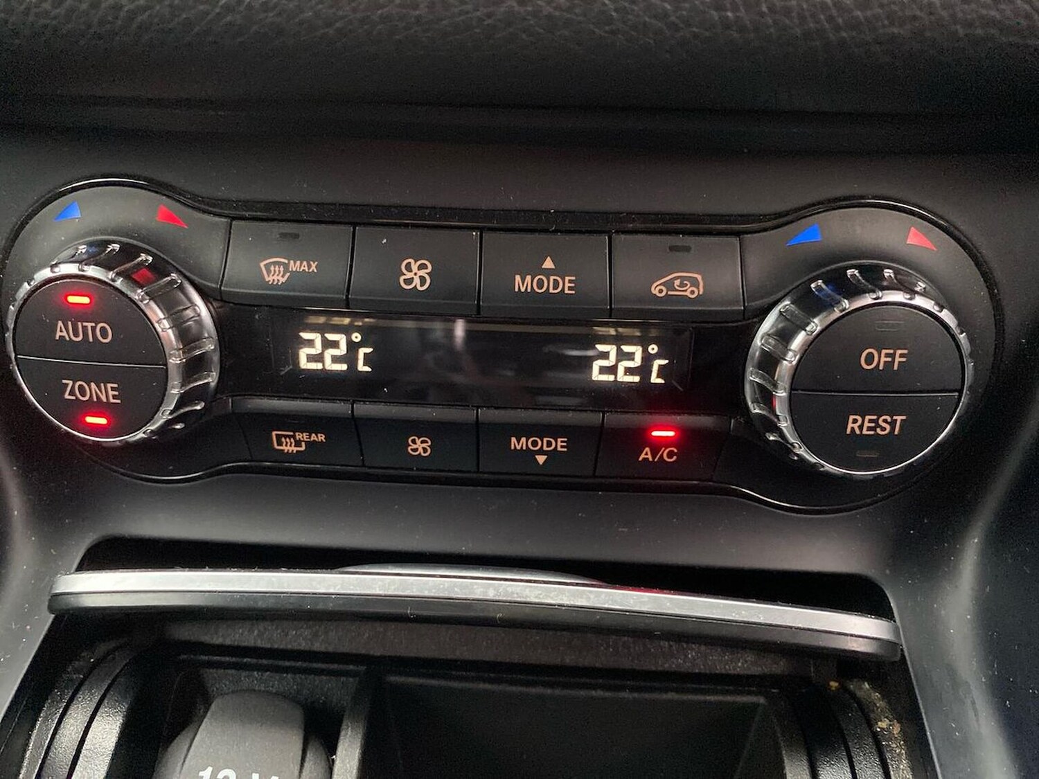 Used Mercedes-Benz CLA 2016 for sale - 76611605: Photo 23