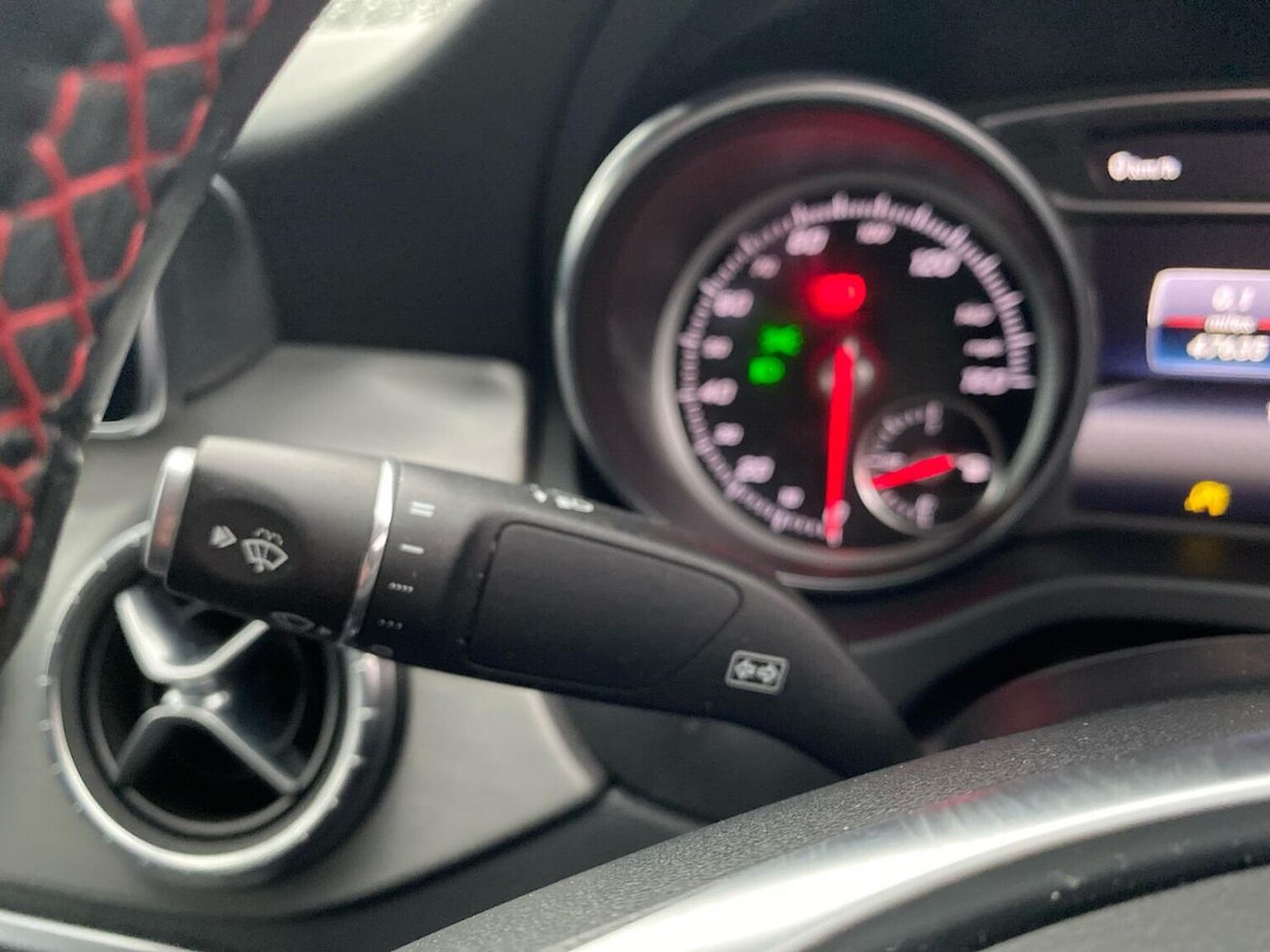 Used Mercedes-Benz CLA 2016 for sale - 76611605: Photo 28