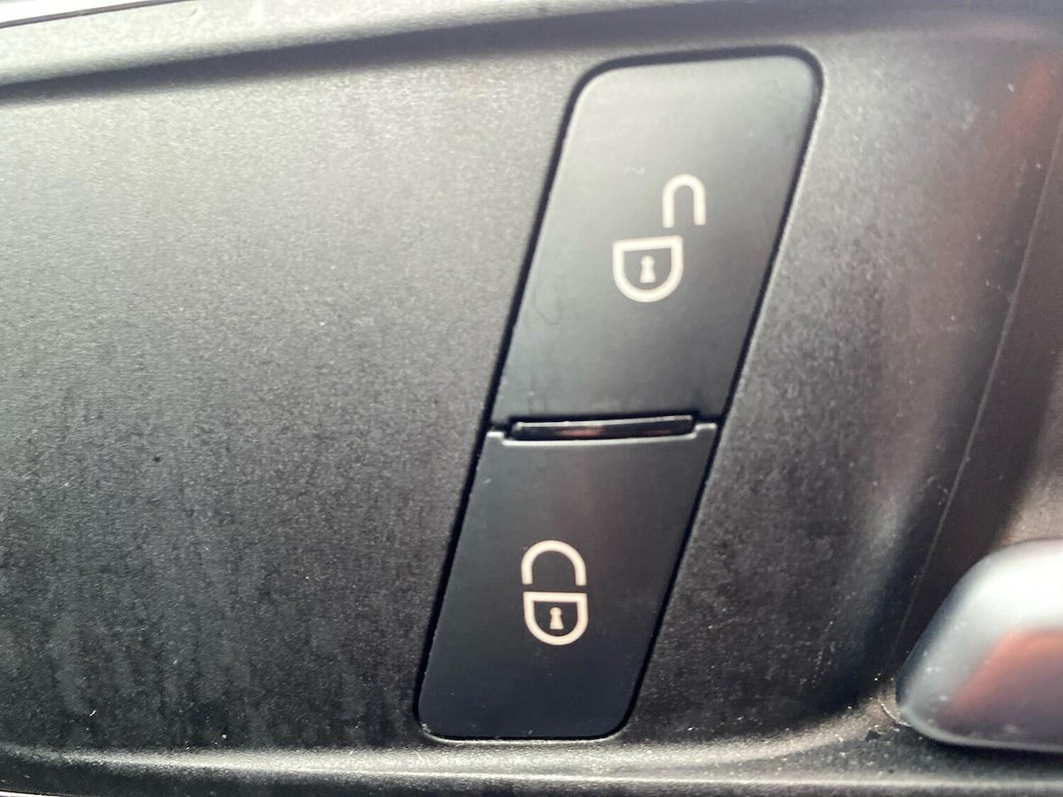 Used Mercedes-Benz CLA 2016 for sale - 76611605: Photo 29