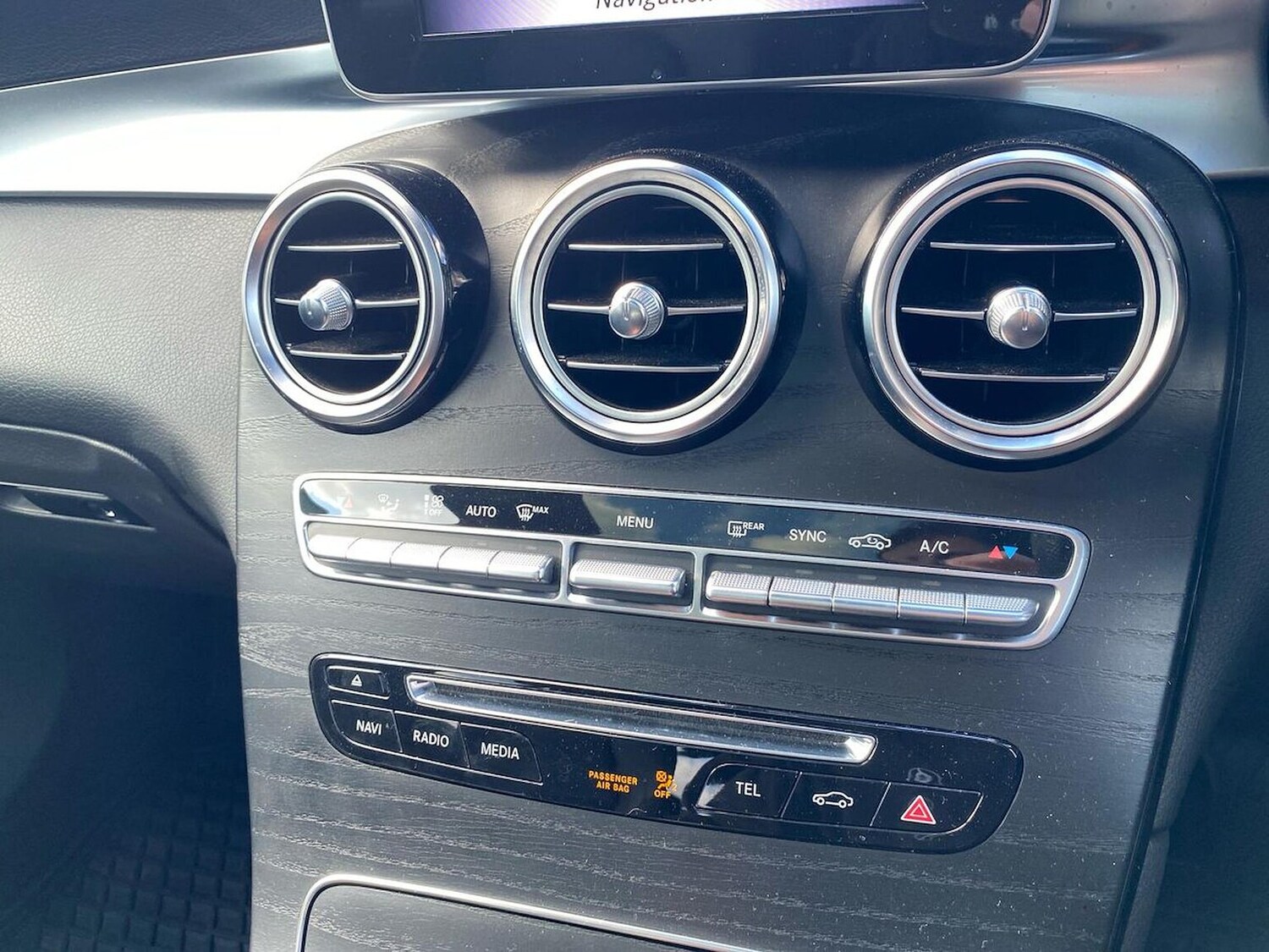 Used Mercedes-Benz GLC 2019 for sale - 76077746: Photo 12