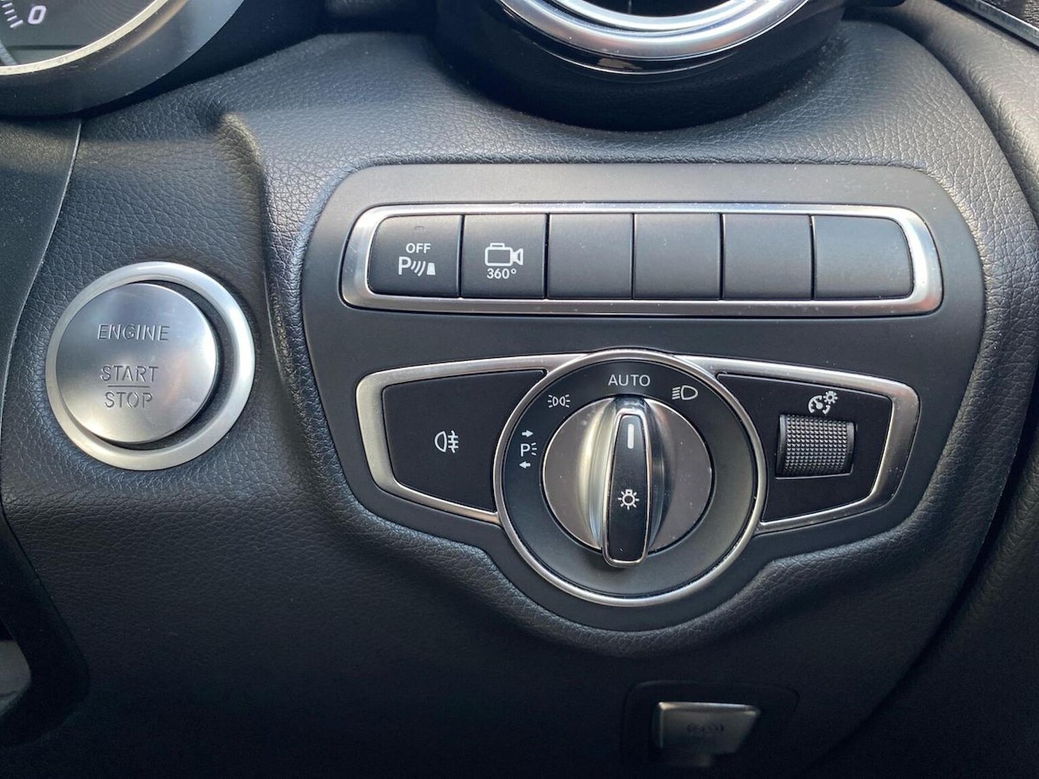Used Mercedes-Benz GLC 2019 for sale - 76077746: Photo 22
