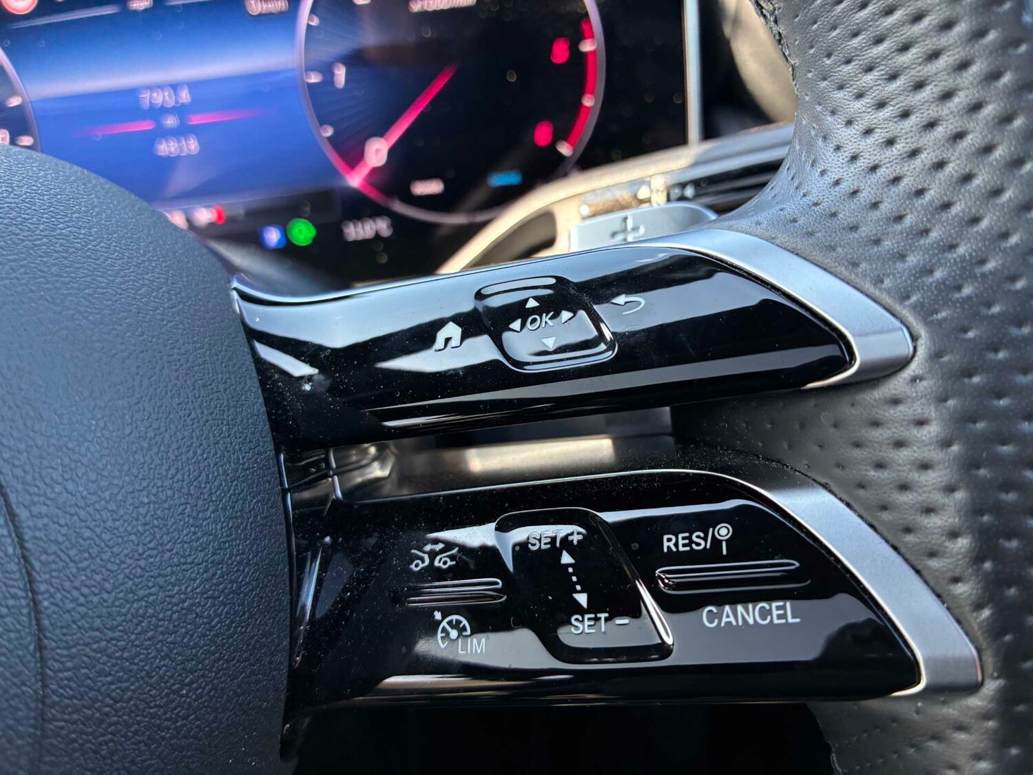 Used Mercedes-Benz GLC 2024 for sale - 78106396: Photo 23