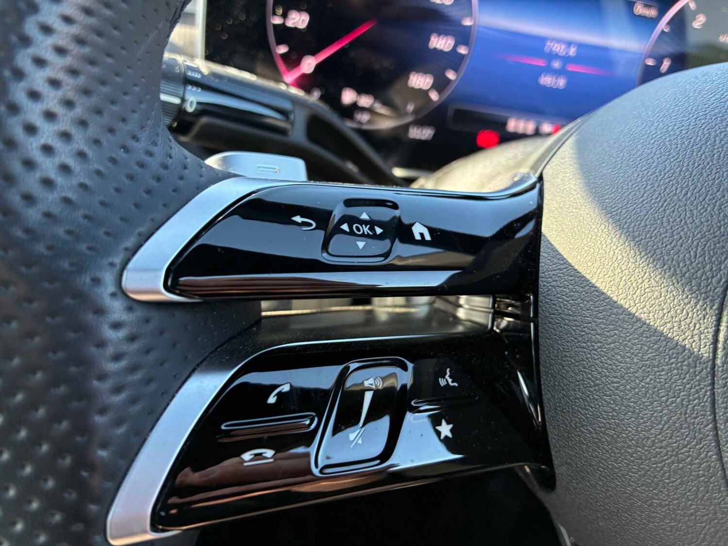 Used Mercedes-Benz GLC 2024 for sale - 78106396: Photo 24