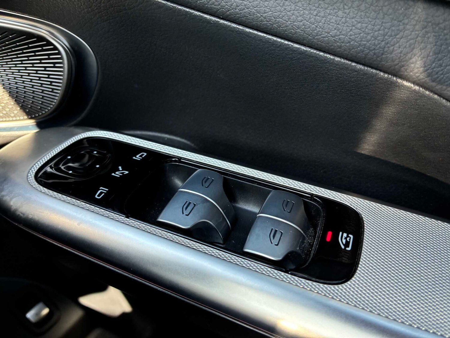 Used Mercedes-Benz GLC 2024 for sale - 78106396: Photo 28