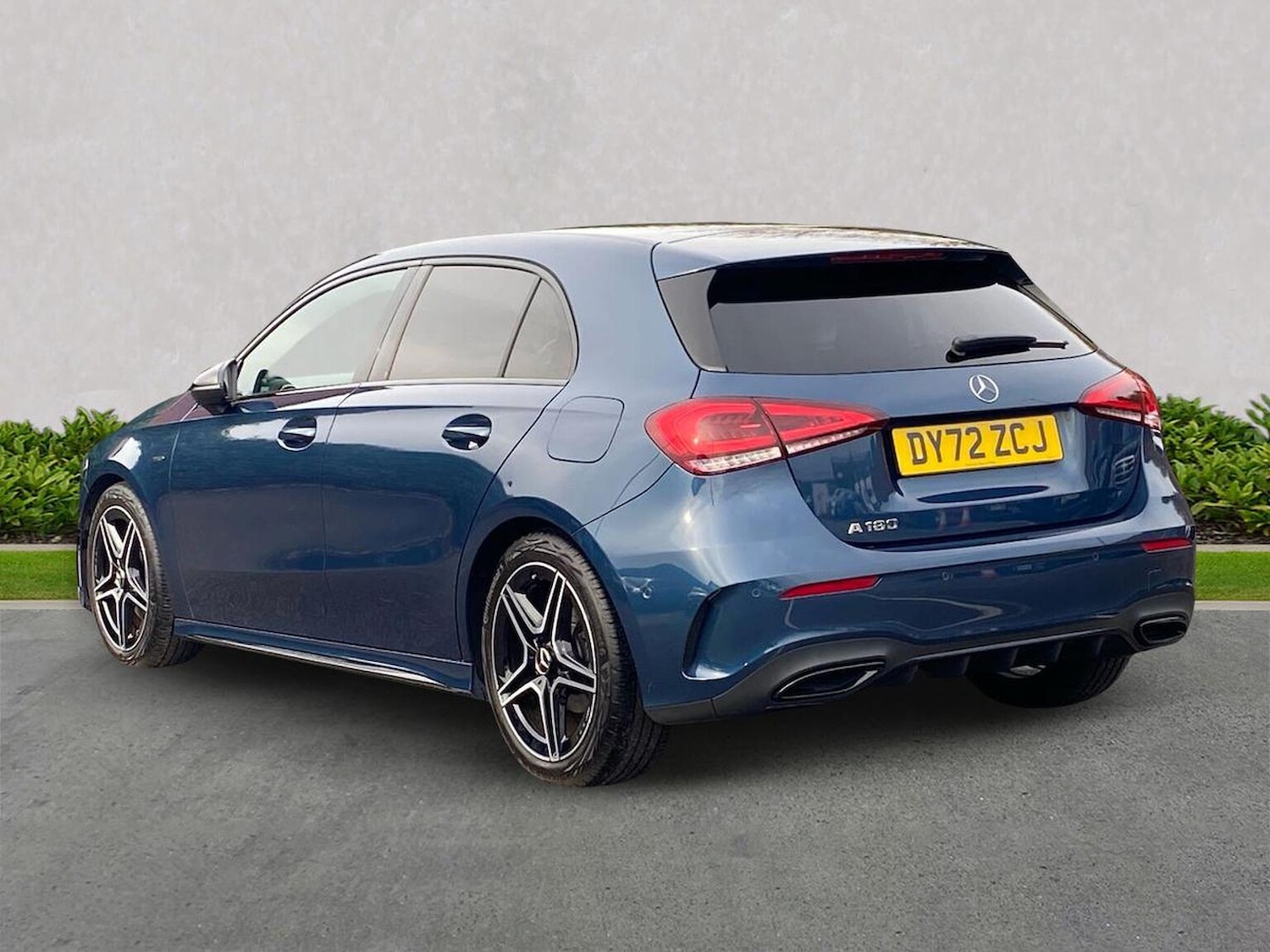 Used Mercedes-Benz A-Class 2022 for sale - 76413956: Photo 2