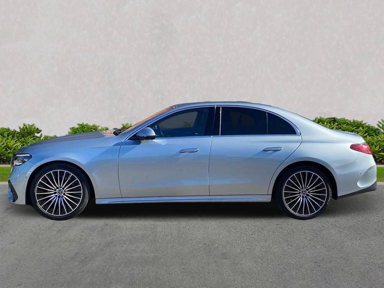 Used Mercedes-Benz E-Class 2024 for sale - 76064371: Photo 19