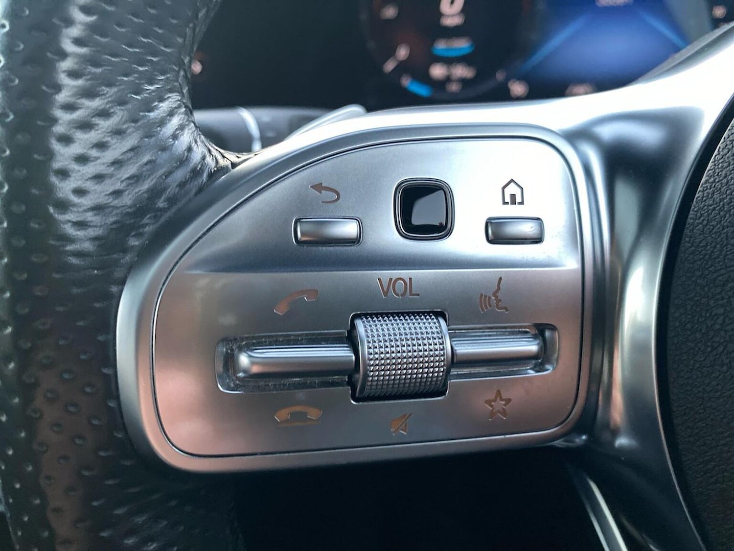 Used Mercedes-Benz EQC 2021 for sale - 76719295: Photo 26