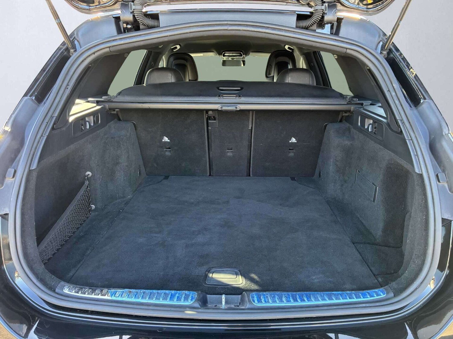 Used Mercedes-Benz C Class 2024 for sale - 78191098: Photo 18