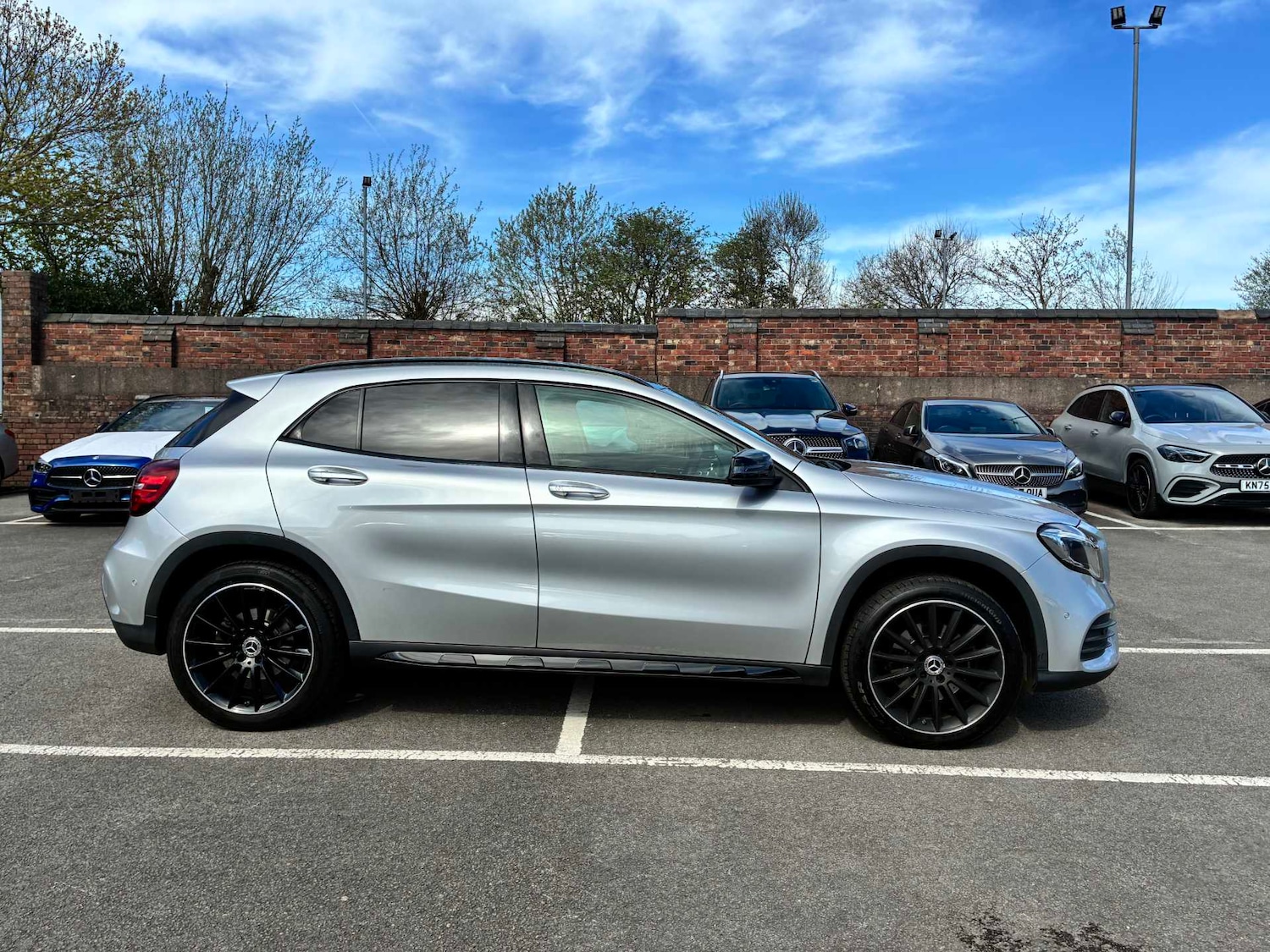 Used Mercedes-Benz GLA 2018 for sale - 78193188: Photo 3