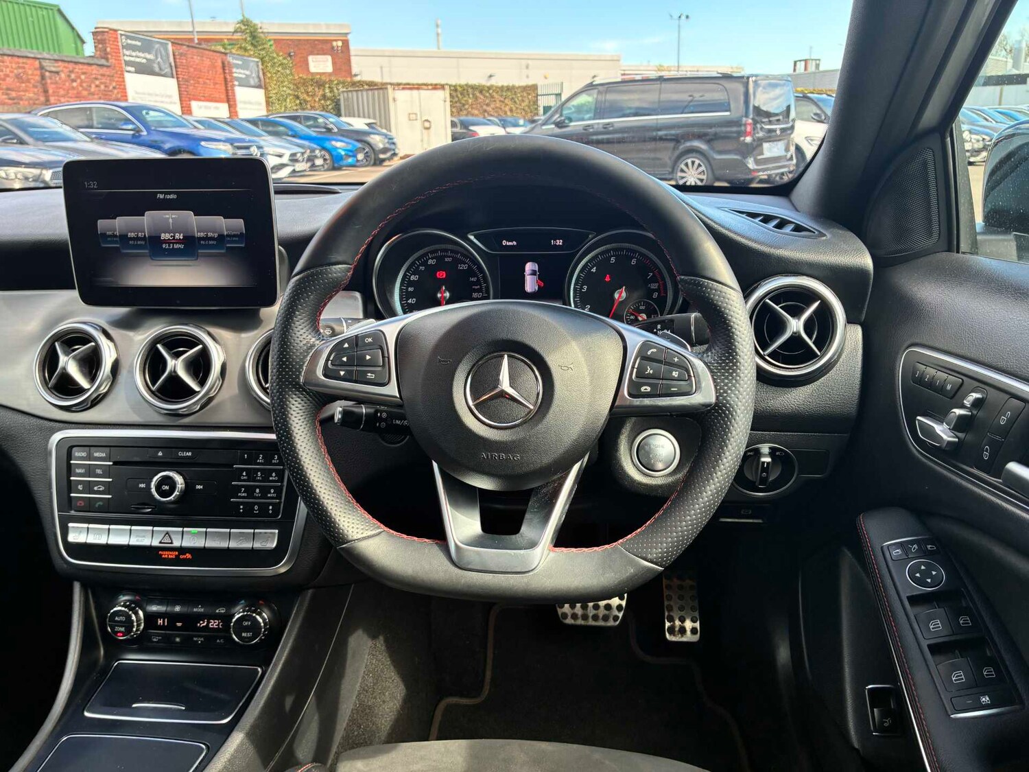 Used Mercedes-Benz GLA 2018 for sale - 78193188: Photo 9
