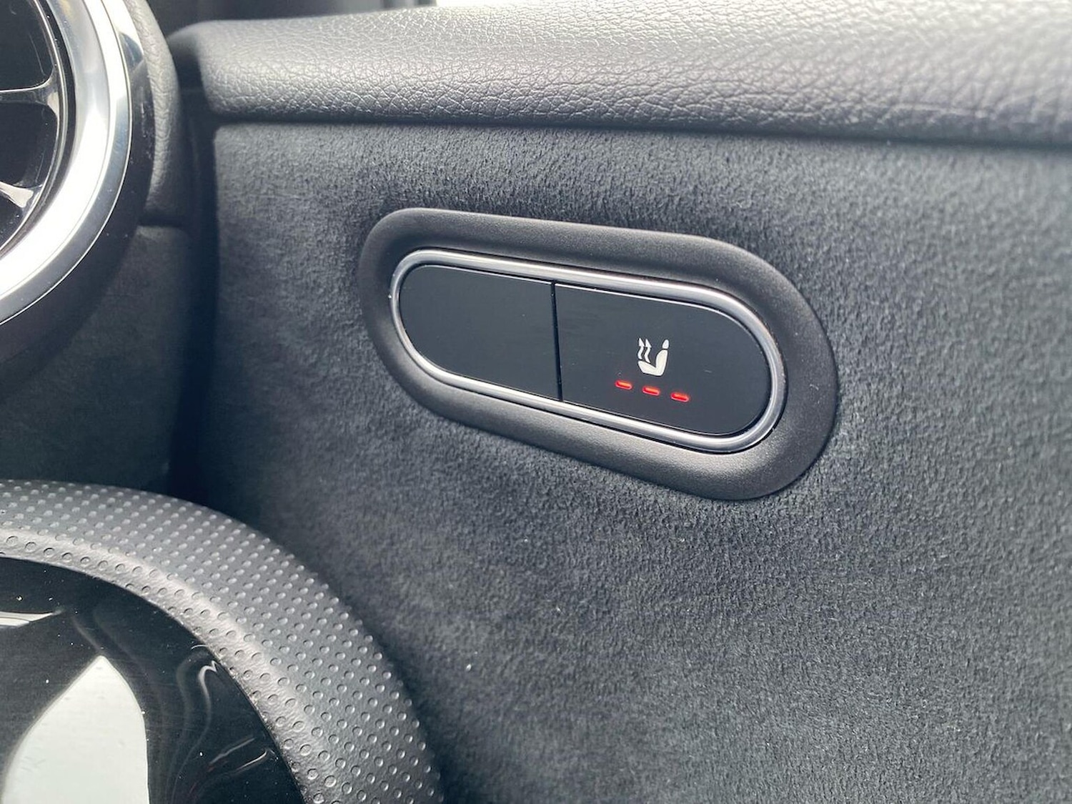 Used Mercedes-Benz A-Class 2021 for sale - 76526134: Photo 30