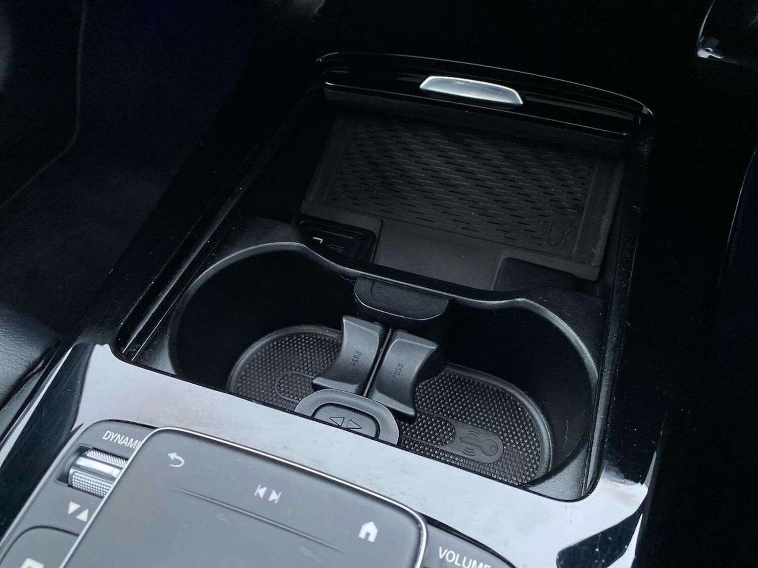 Used Mercedes-Benz CLA 2020 for sale - 78027477: Photo 32