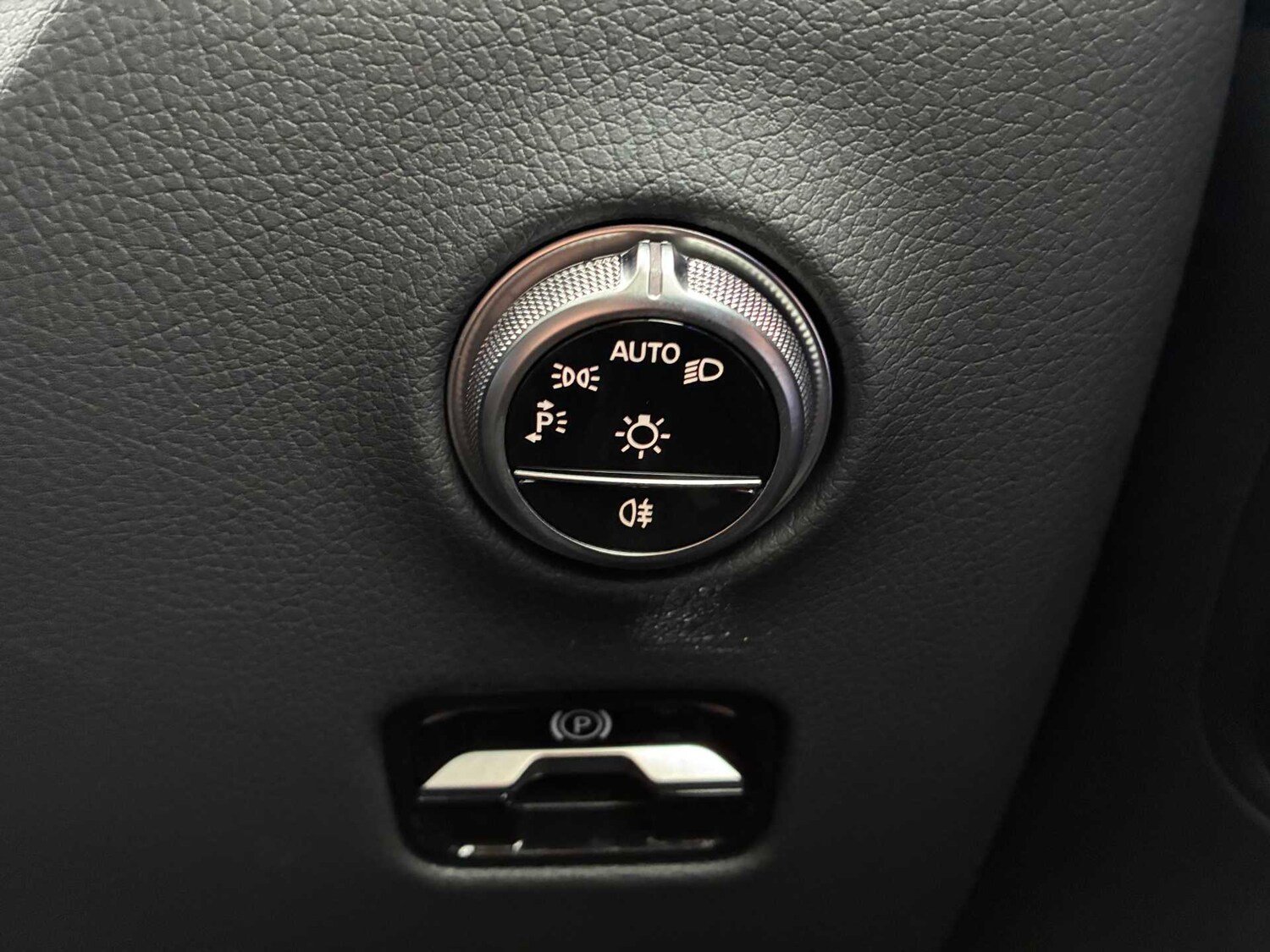 Used Mercedes-Benz GLC 2025 for sale - 78196196: Photo 28