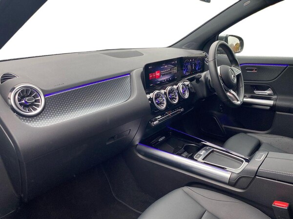 Used Mercedes-Benz EQA 2024 for sale - 76171590: Photo 7