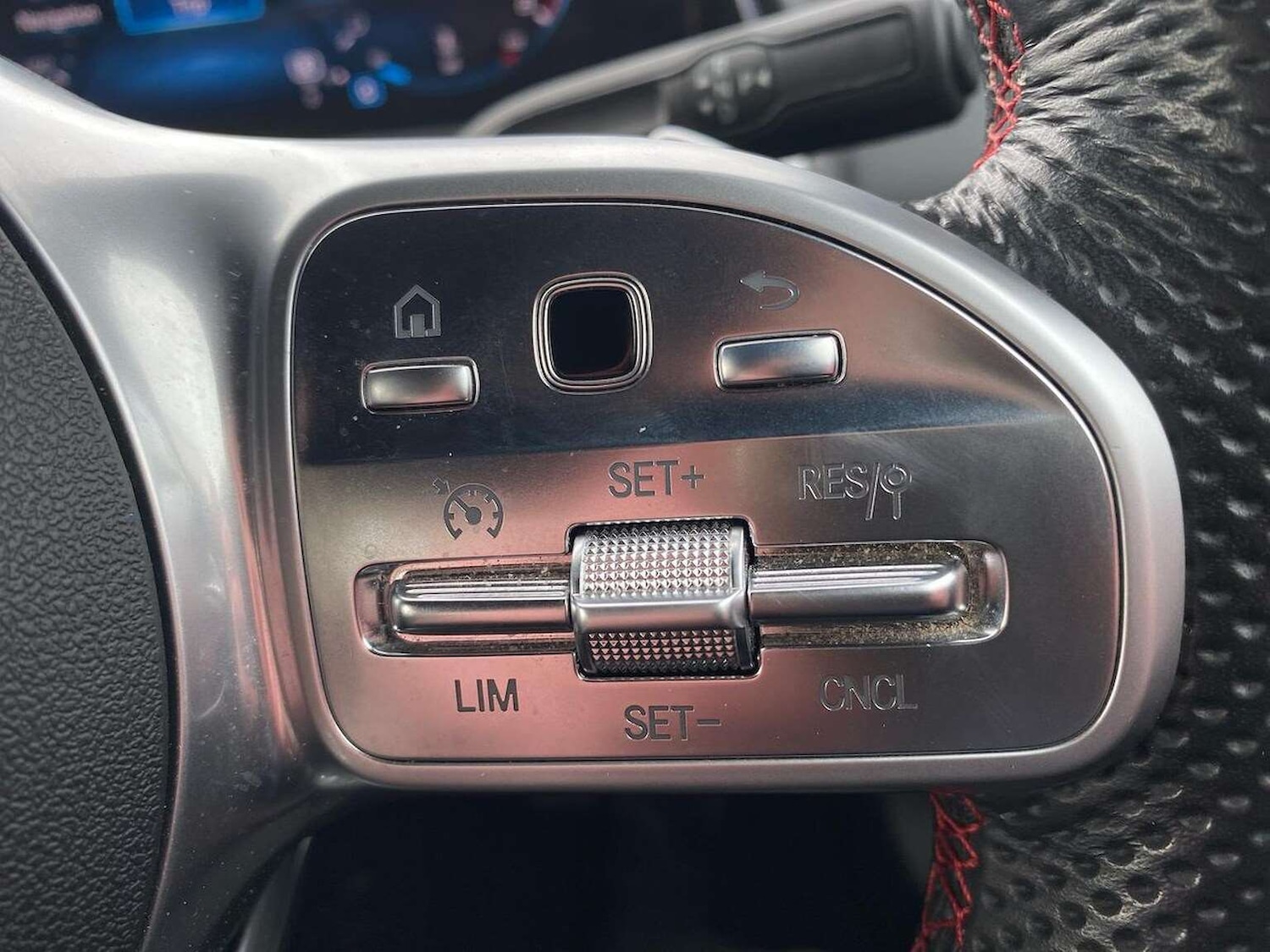 Used Mercedes-Benz GLB 2022 for sale - 77579784: Photo 27