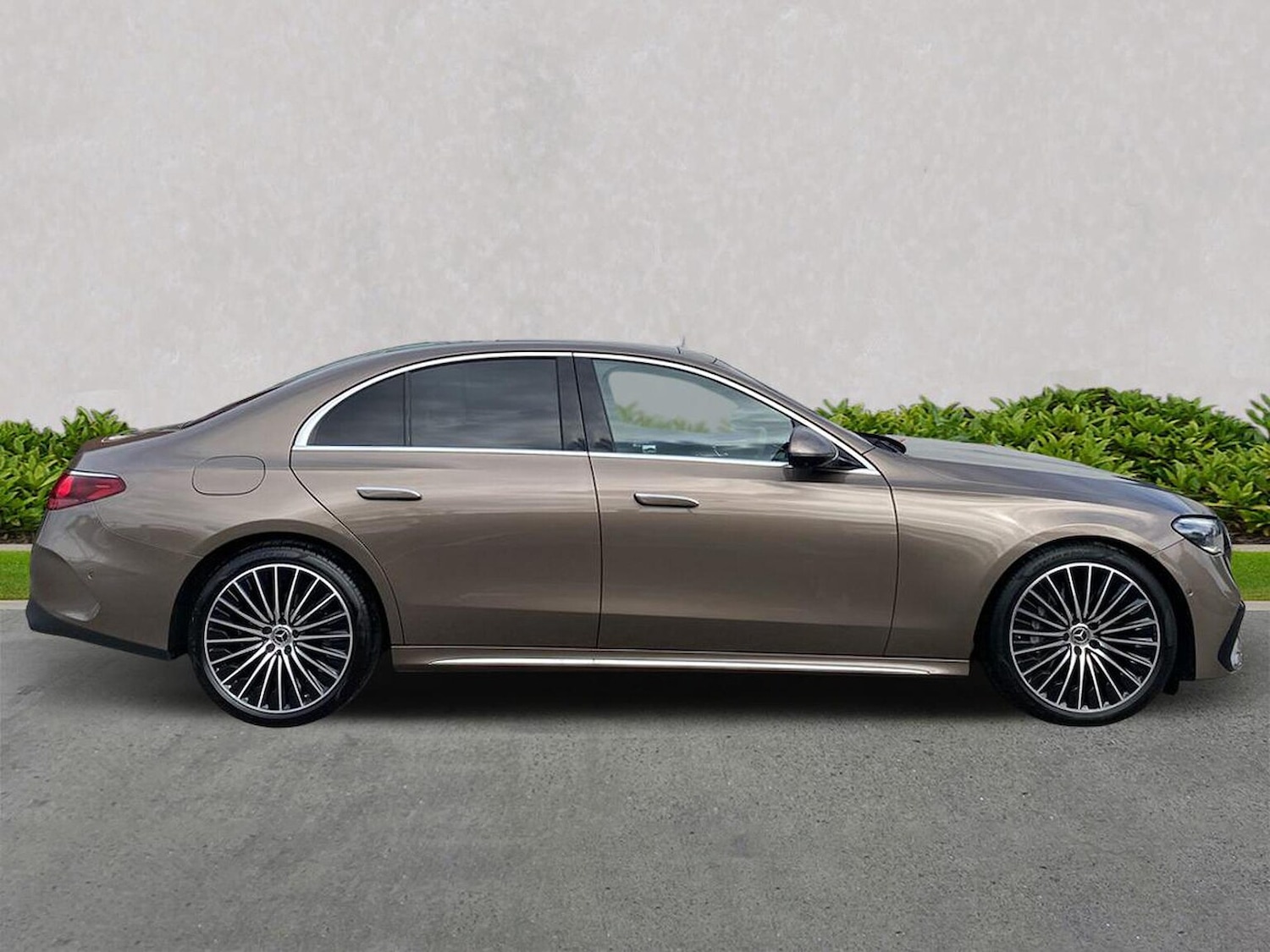 Used Mercedes-Benz E Class 2024 for sale - 76588626: Photo 3