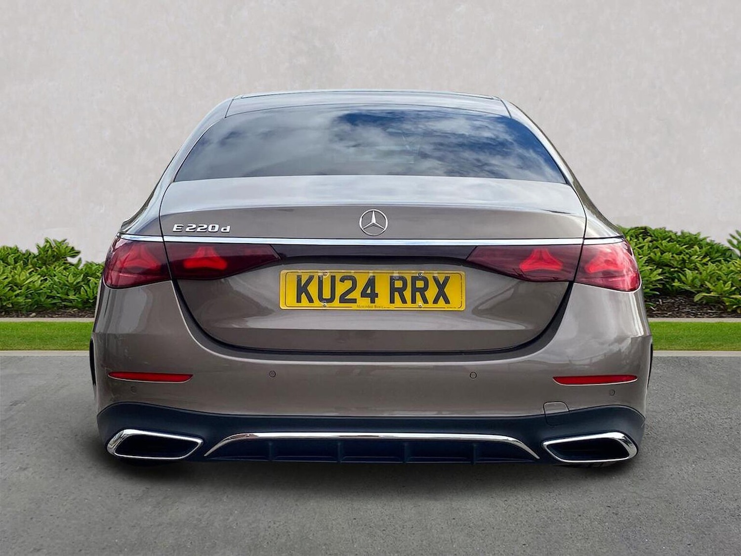 Used Mercedes-Benz E Class 2024 for sale - 76588626: Photo 4