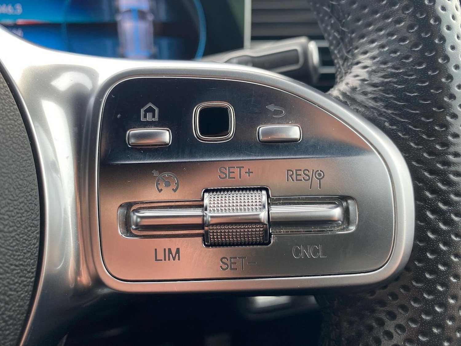 Used Mercedes-Benz GLE 2022 for sale - 76532436: Photo 28