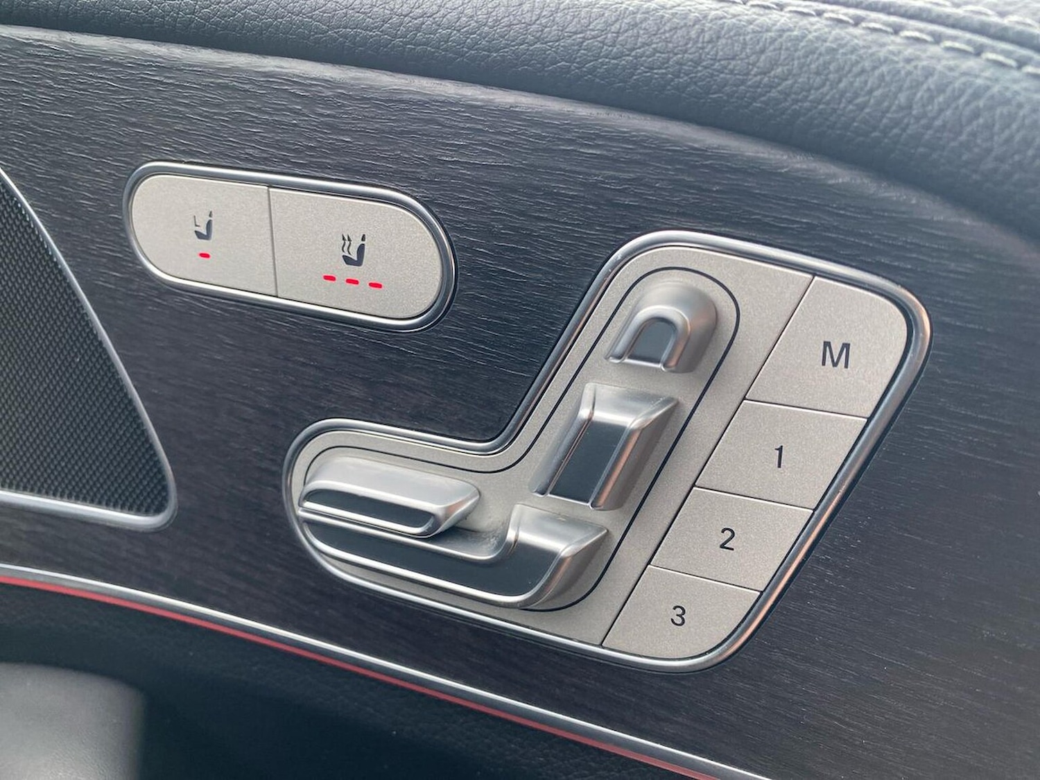 Used Mercedes-Benz GLE 2022 for sale - 76532436: Photo 31