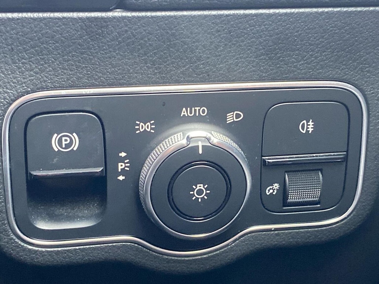 Used Mercedes-Benz GLA 2021 for sale - 76517987: Photo 22