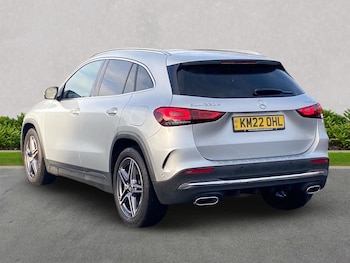 Used Mercedes-Benz GLA 2022 for sale - 76947008: Photo