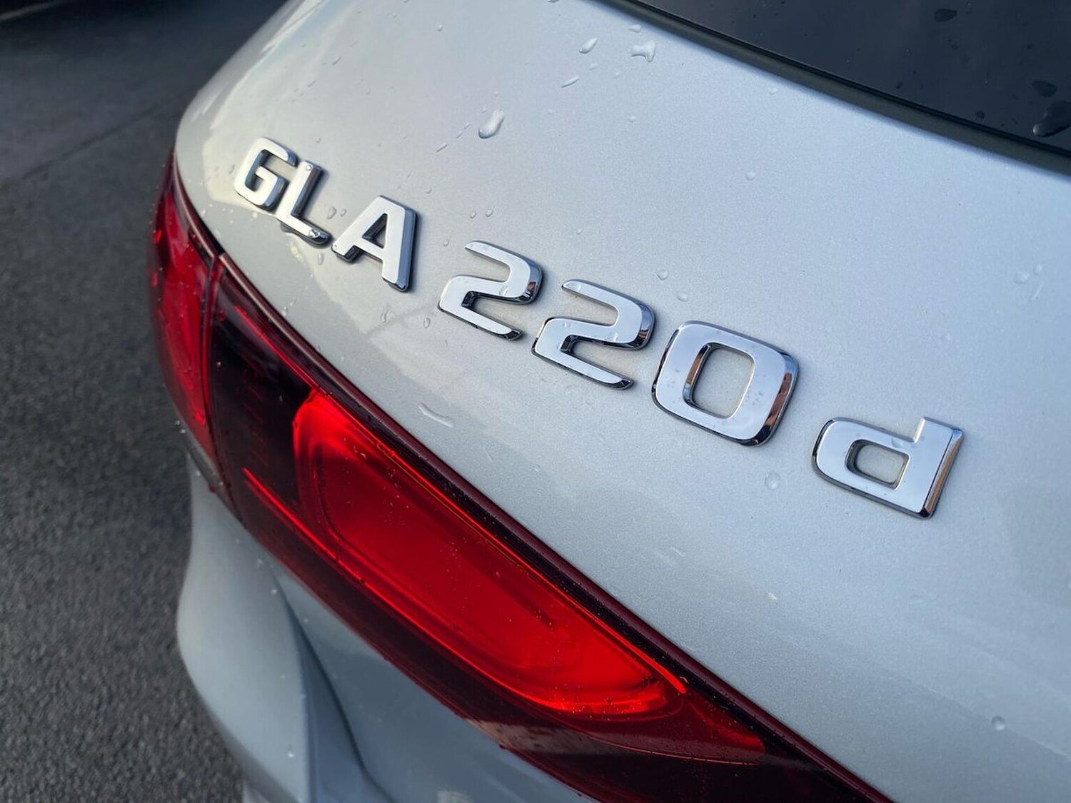 Used Mercedes-Benz GLA 2022 for sale - 76947008: Photo 36