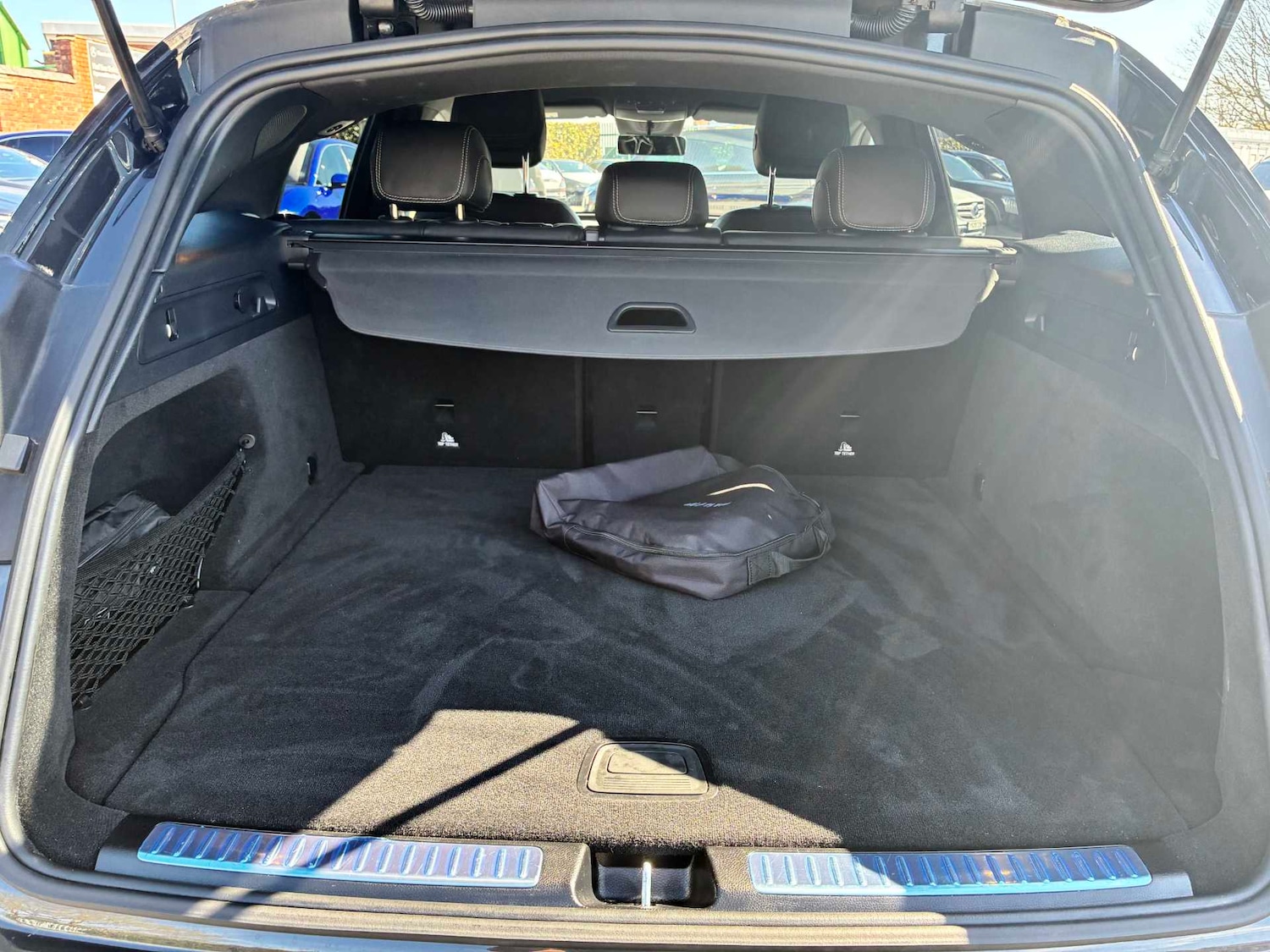 Used Mercedes-Benz EQC 2023 for sale - 78191961: Photo 17