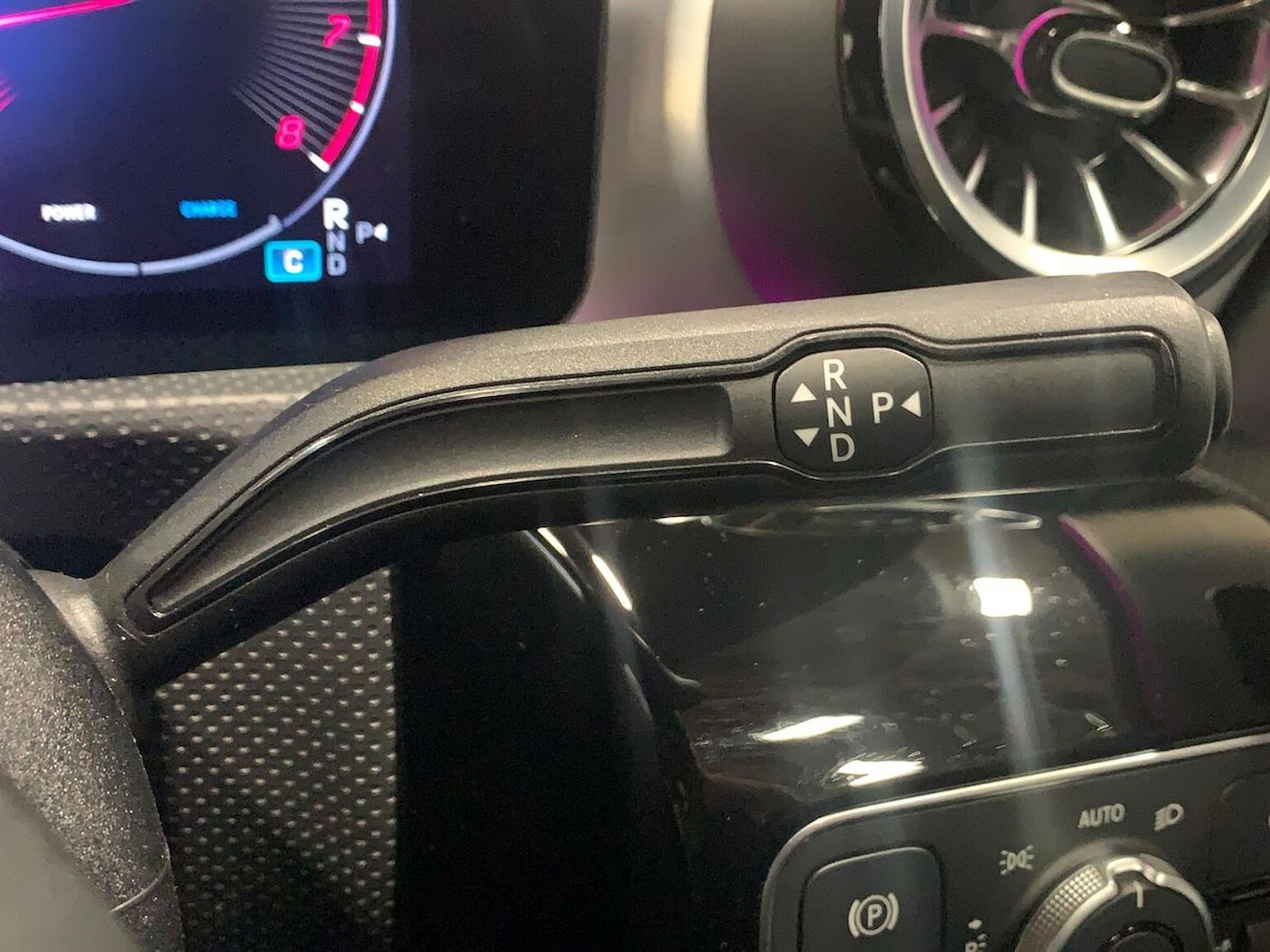 Used Mercedes-Benz CLA 2023 for sale - 76945889: Photo 29