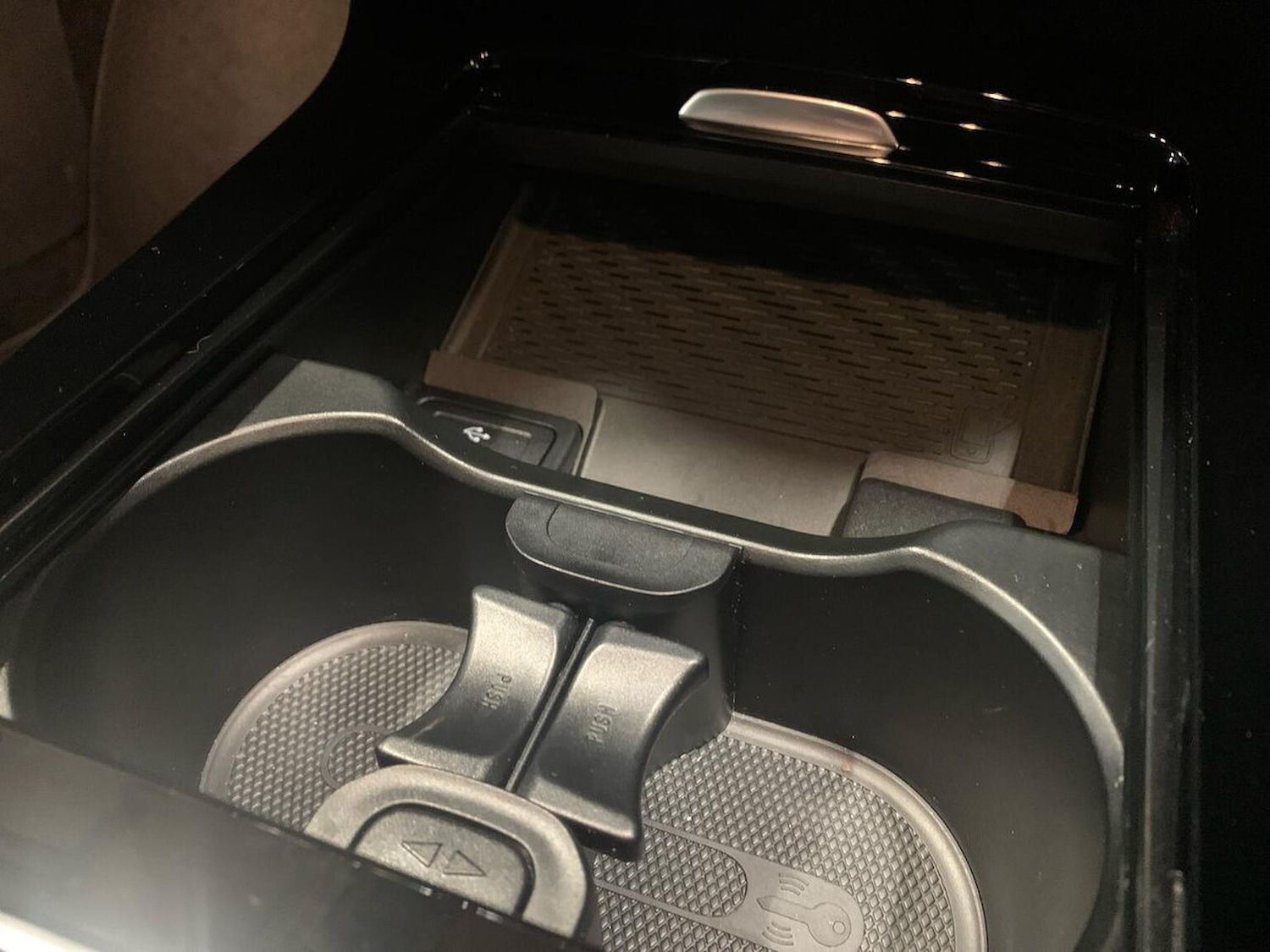 Used Mercedes-Benz CLA 2023 for sale - 76945889: Photo 32