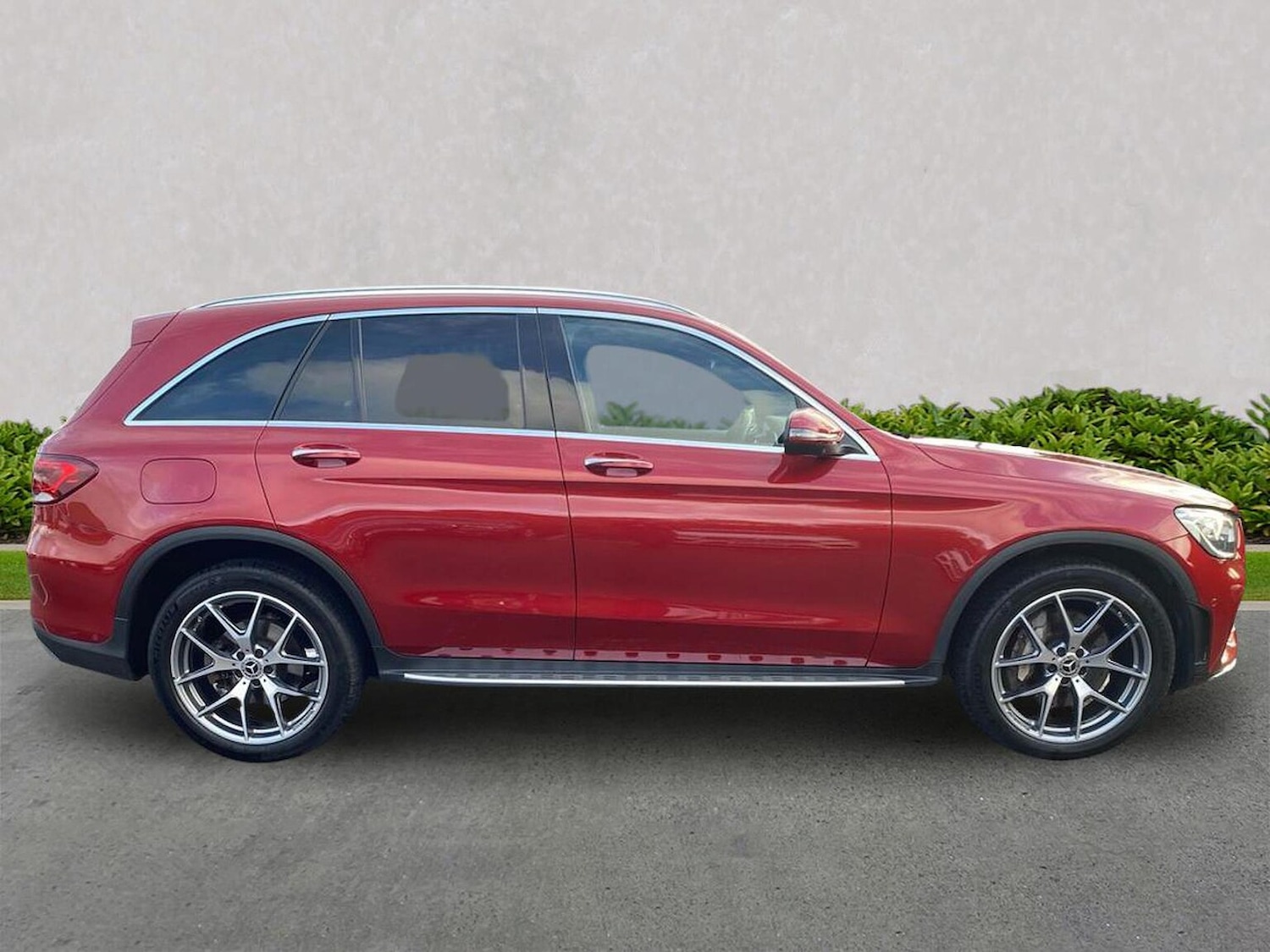 Used Mercedes-Benz GLC 2022 for sale - 76444708: Photo 3