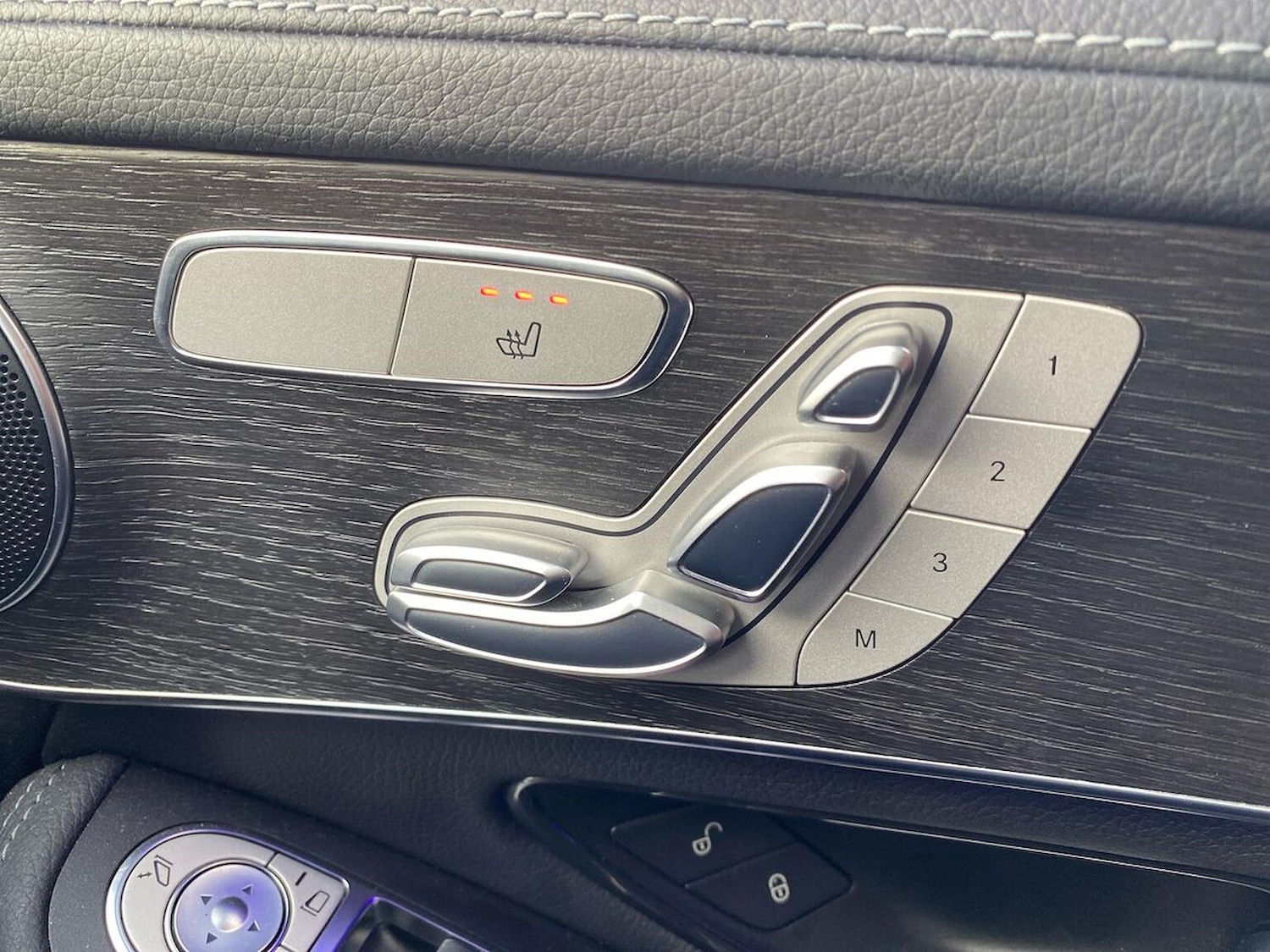 Used Mercedes-Benz GLC 2022 for sale - 76444708: Photo 30