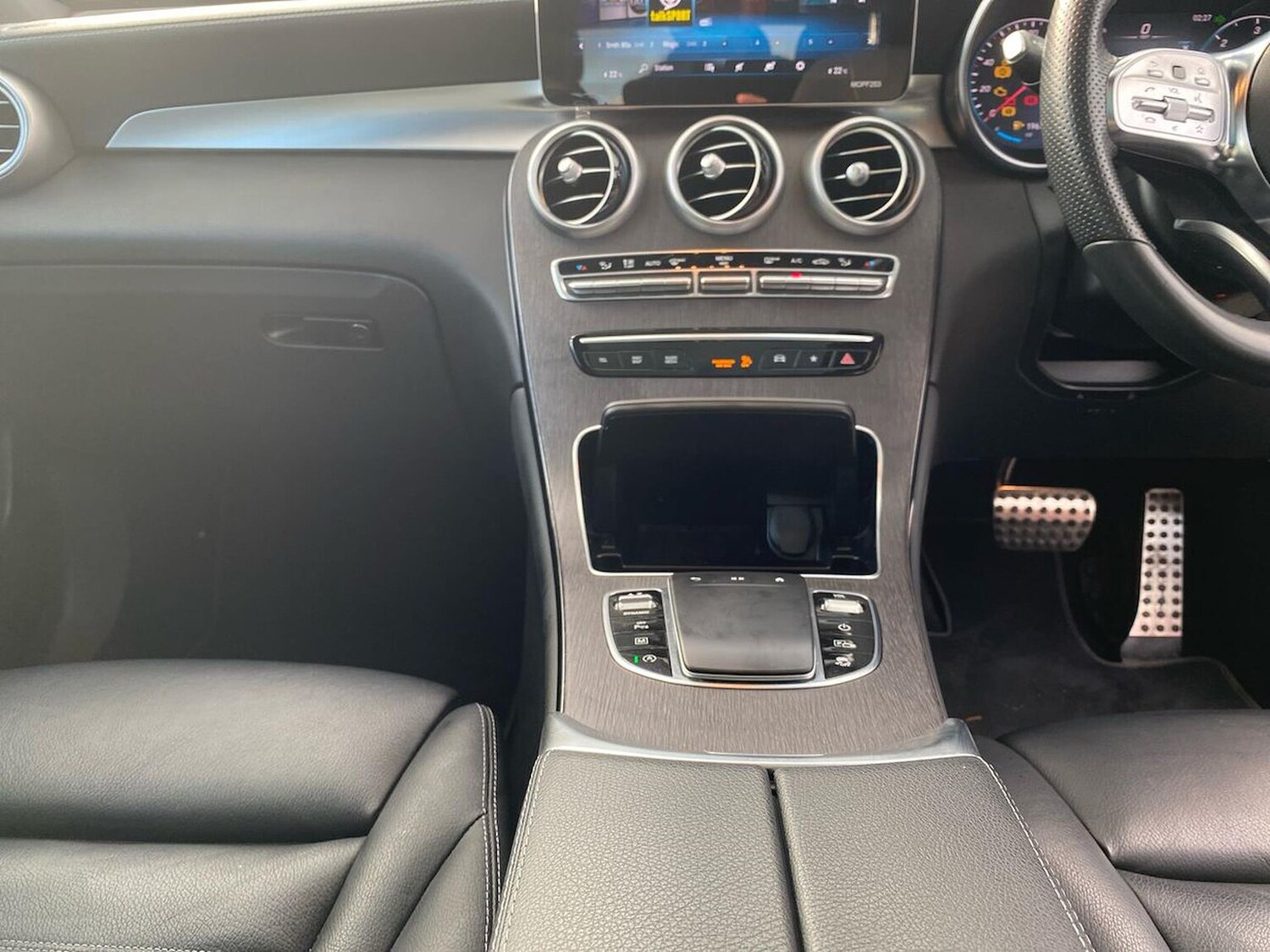 Used Mercedes-Benz GLC 2022 for sale - 76444708: Photo 32