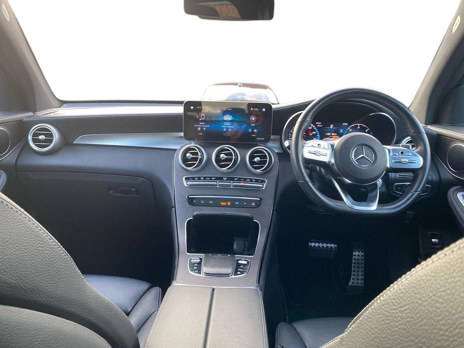 Used Mercedes-Benz GLC 2022 for sale - 76444708: Photo 8