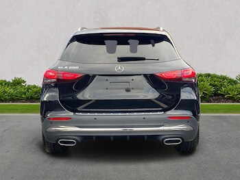 Used Mercedes-Benz GLA 2022 for sale - 76478213: Photo