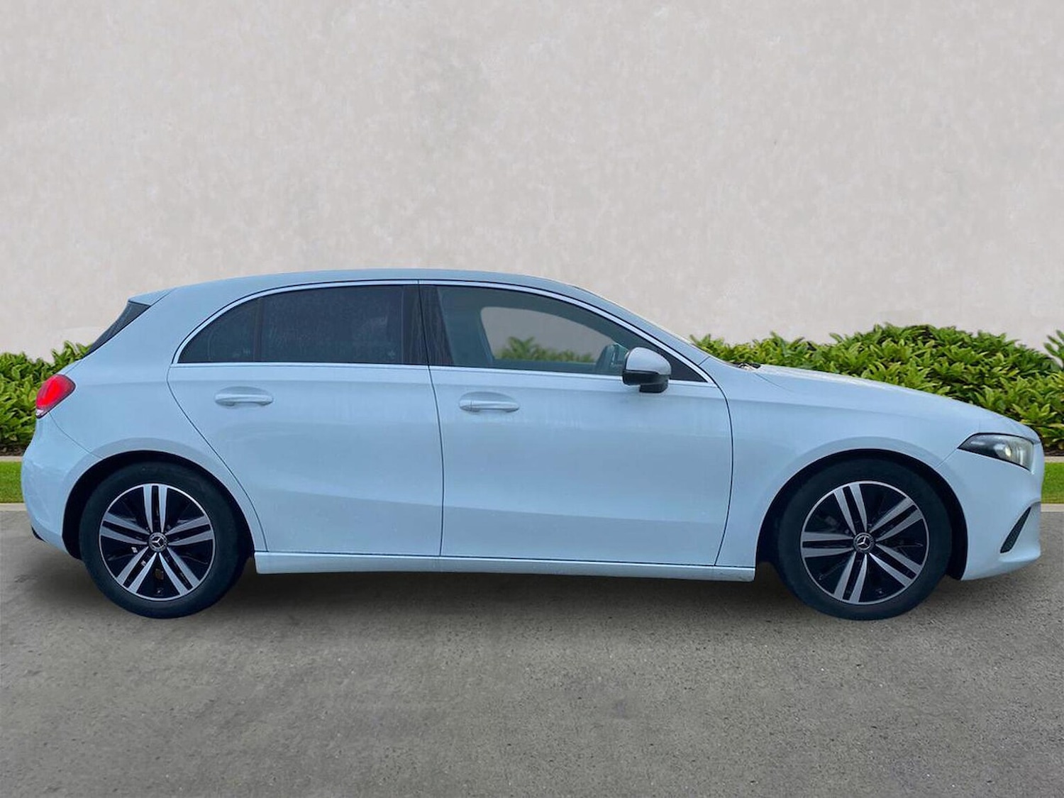 Used Mercedes-Benz A-Class 2020 for sale - 76979898: Photo 3