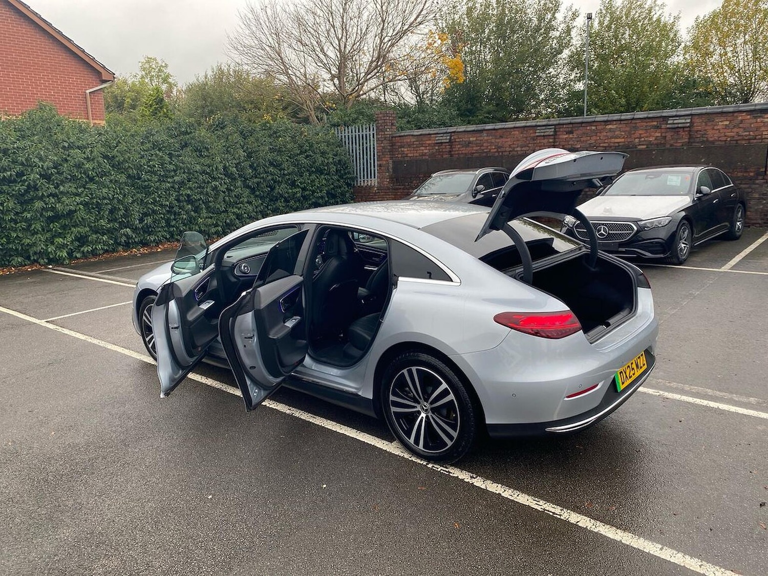 Used Mercedes-Benz EQA 2025 for sale - 76464636: Photo 40