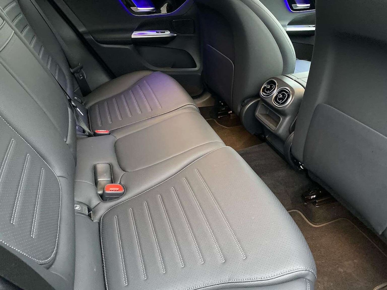 Used Mercedes-Benz GLC 2023 for sale - 77707396: Photo 16