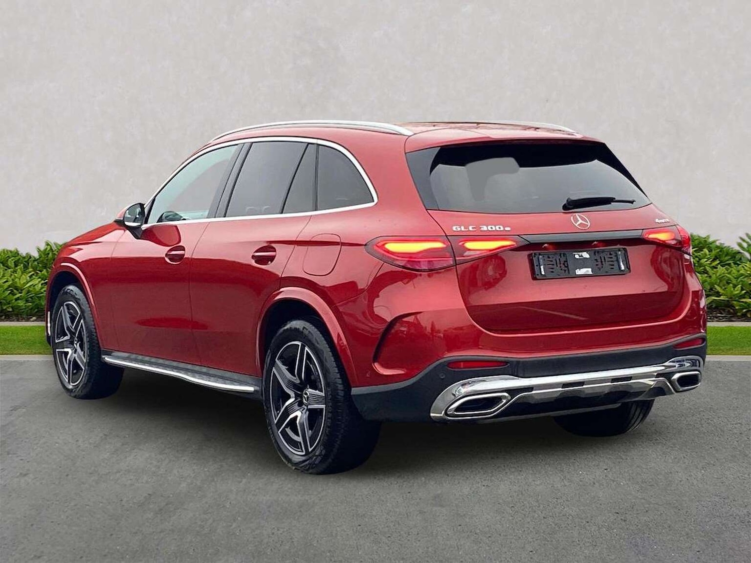 Used Mercedes-Benz GLC 2023 for sale - 77707396: Photo 2