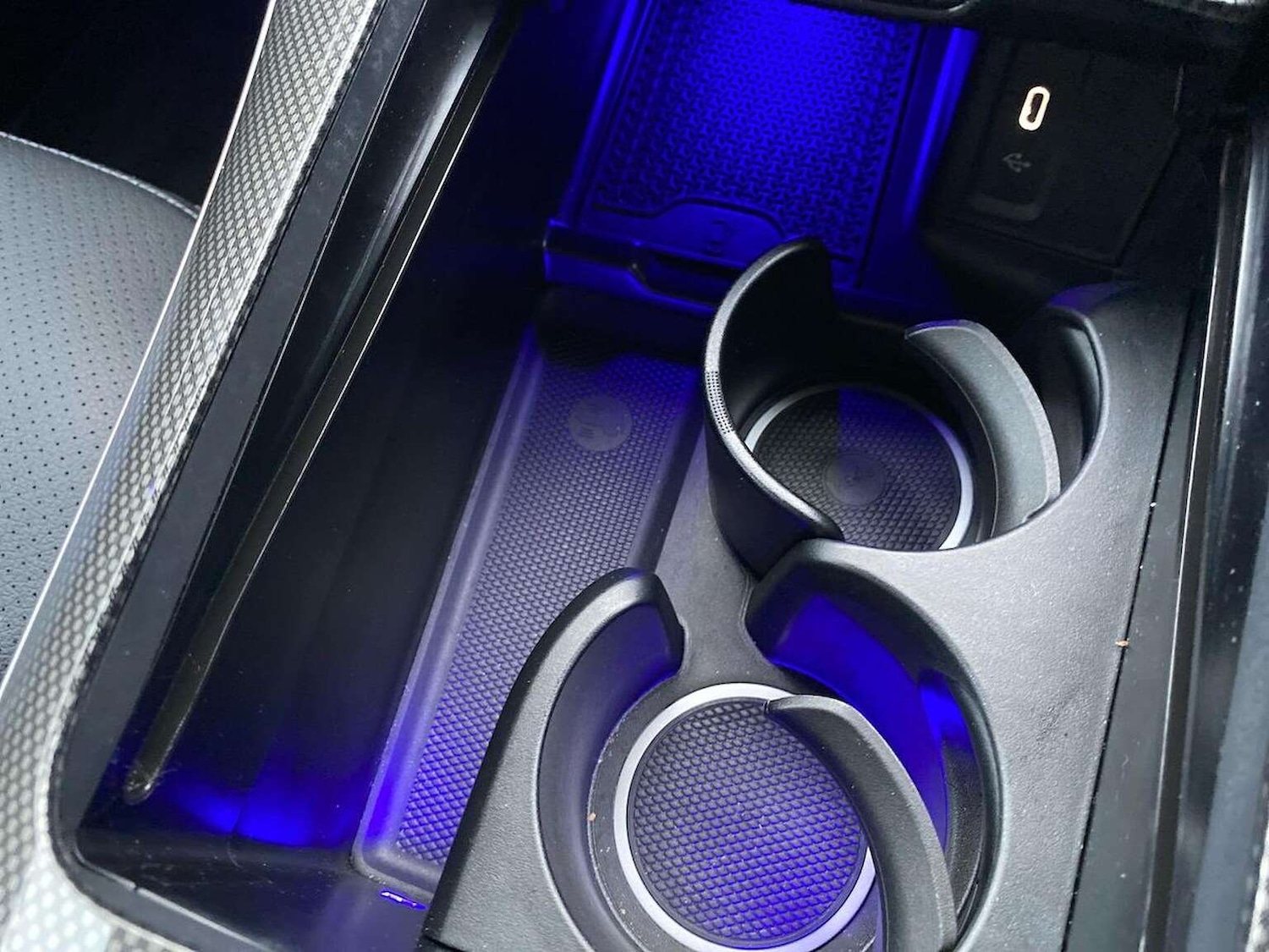 Used Mercedes-Benz GLC 2023 for sale - 77707396: Photo 32